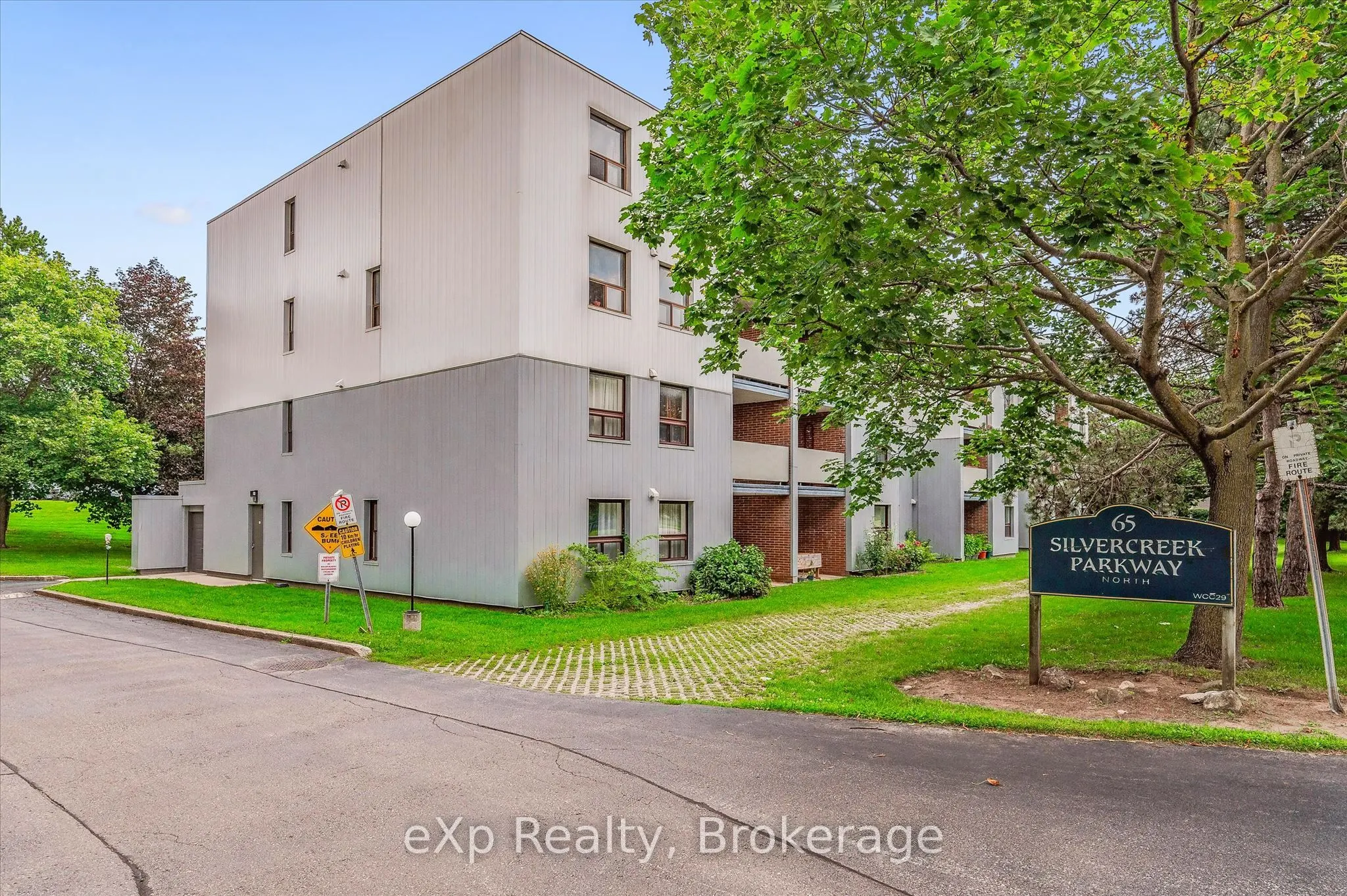 65 Silvercreek Parkway N #404