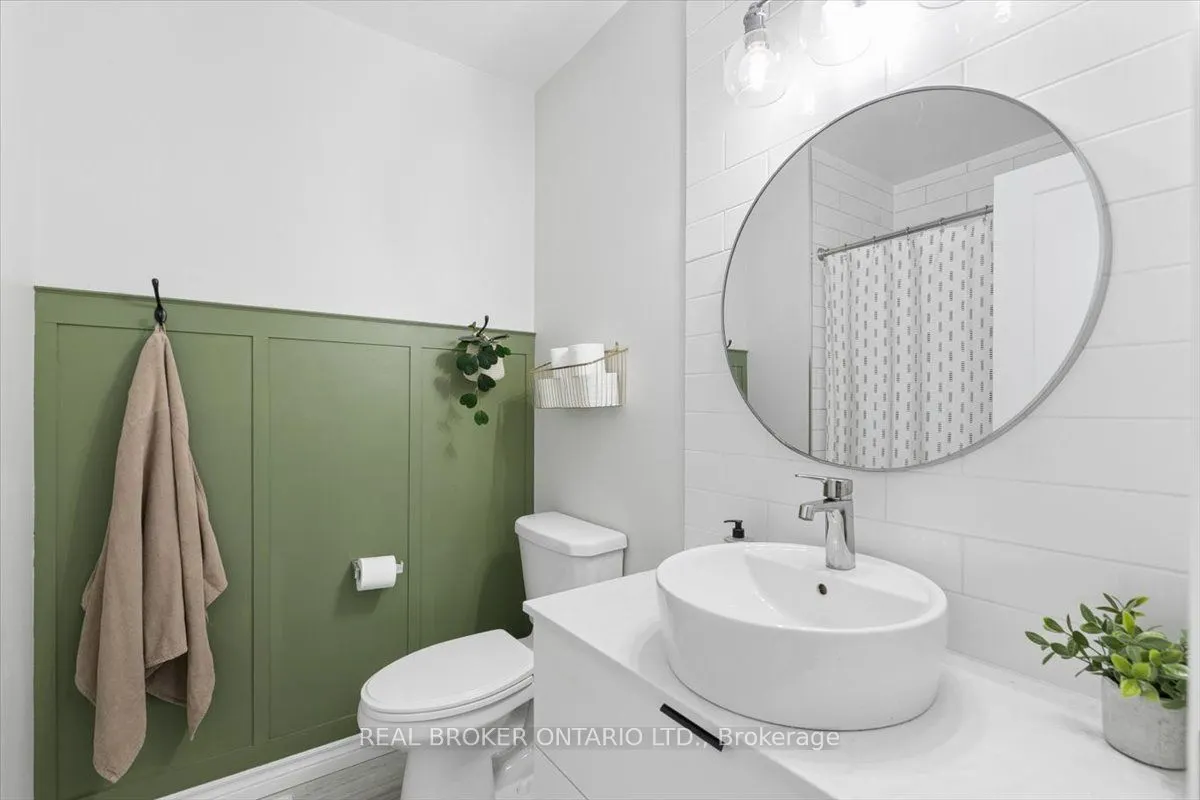 180 Highland Crescent #10