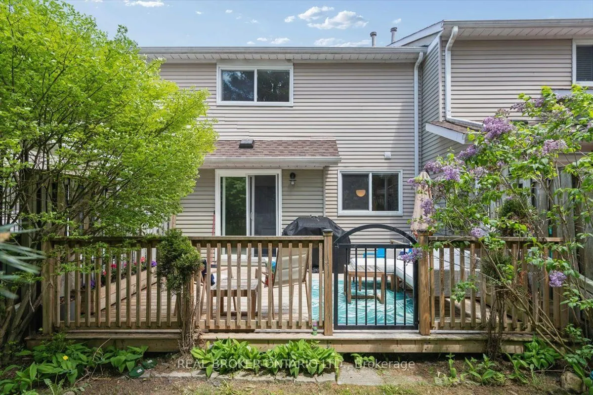 180 Highland Crescent #10