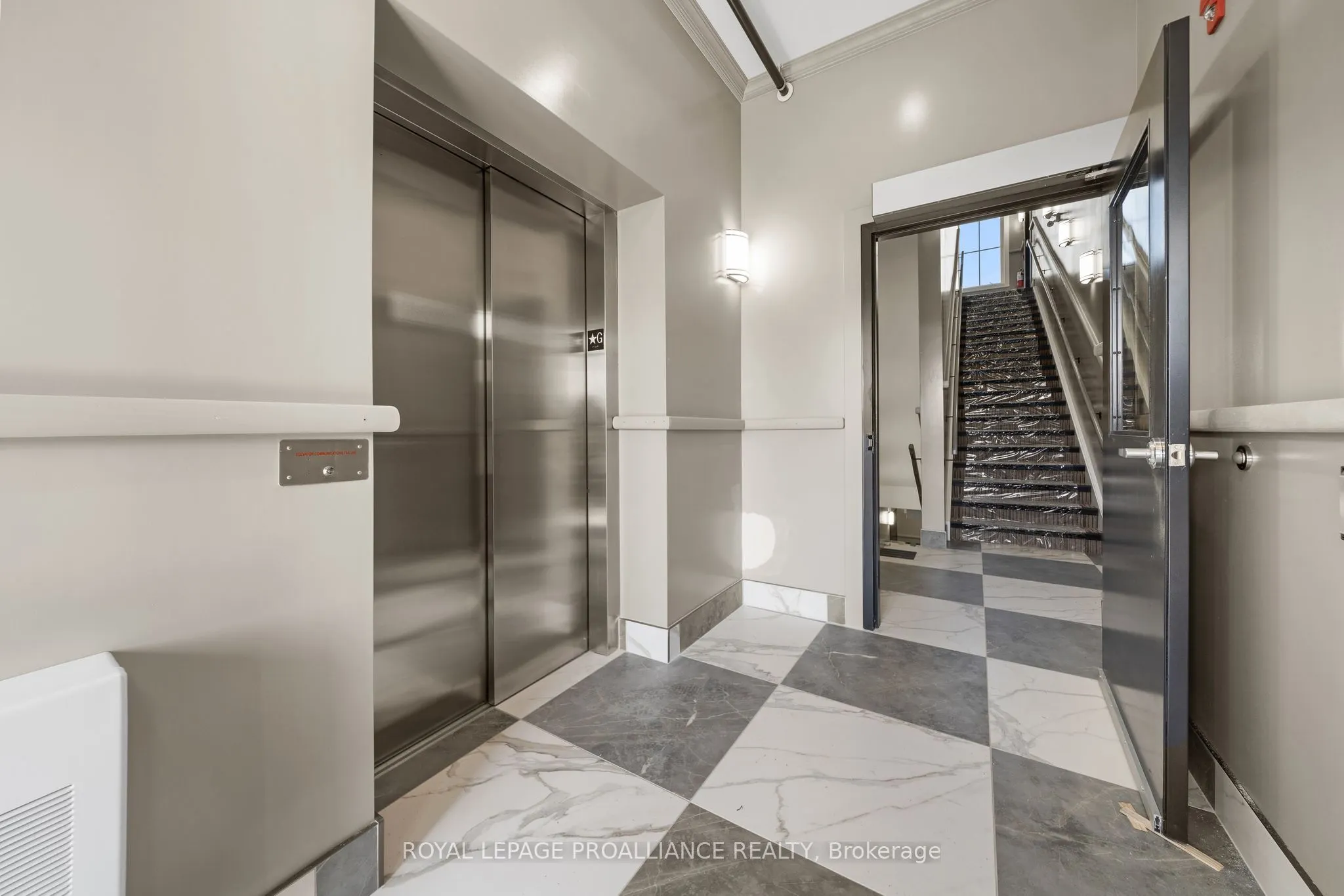 941 Charles Wilson Parkway #301