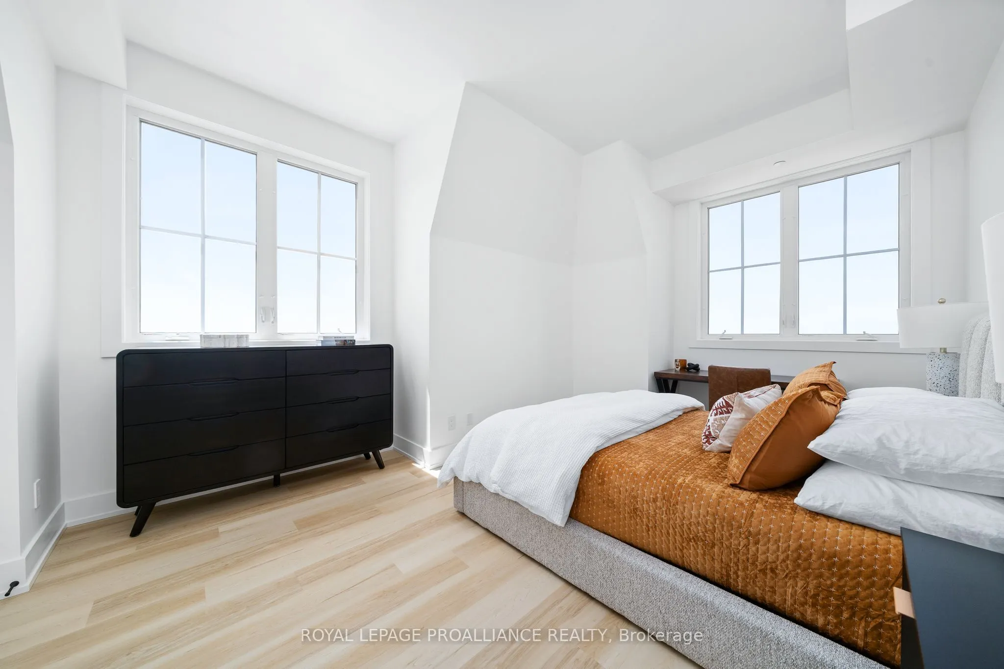 941 Charles Wilson Parkway #301