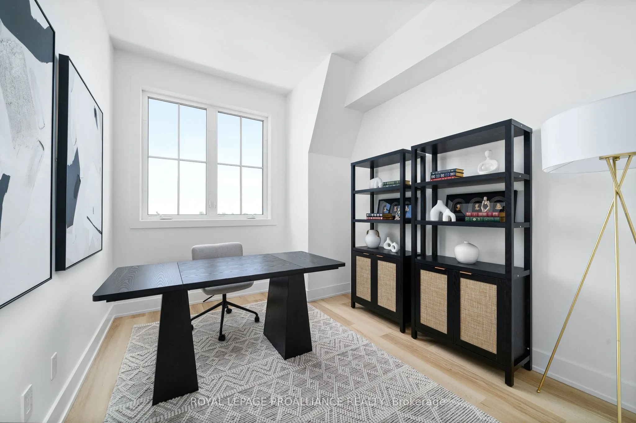 941 Charles Wilson Parkway #301