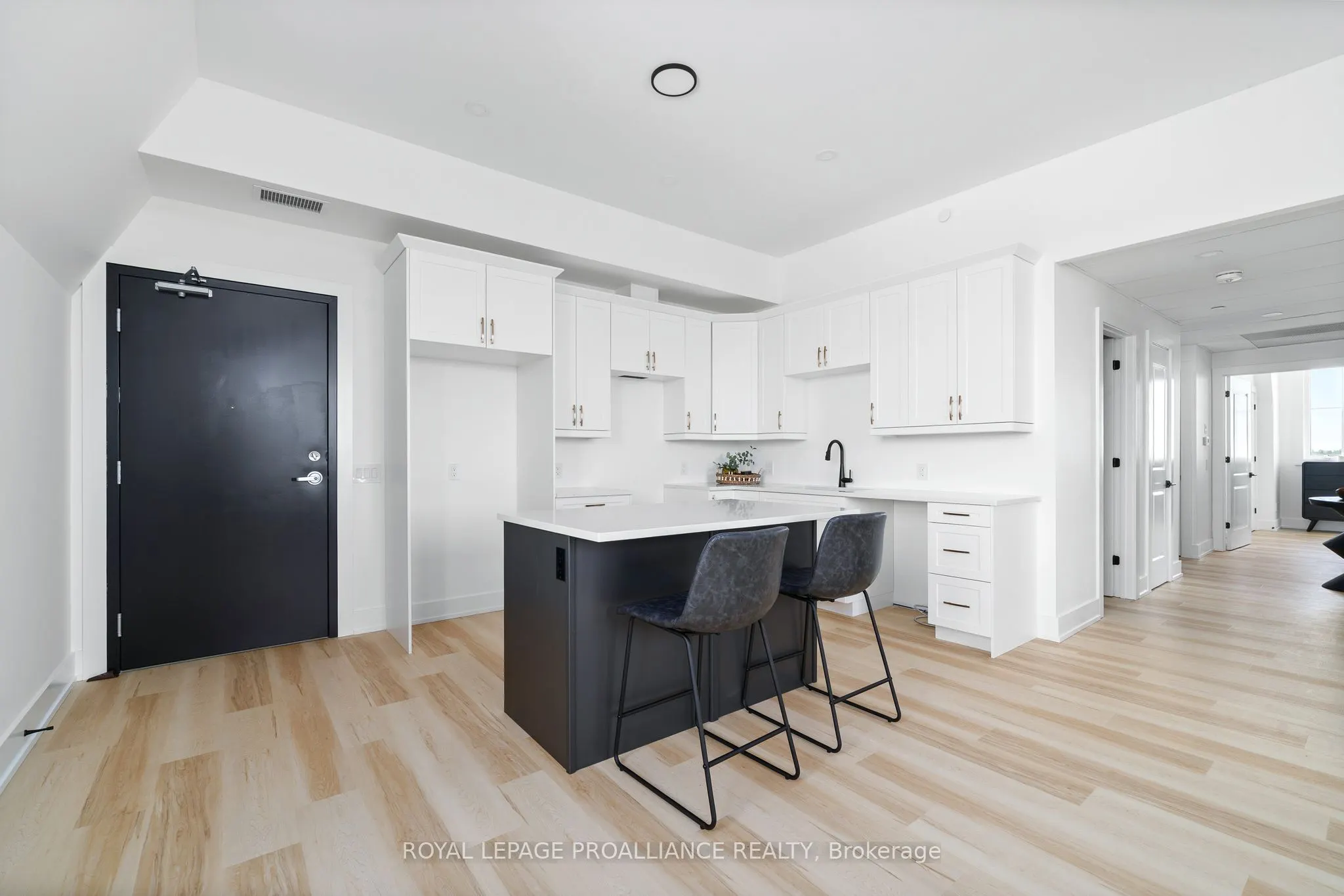 941 Charles Wilson Parkway #301