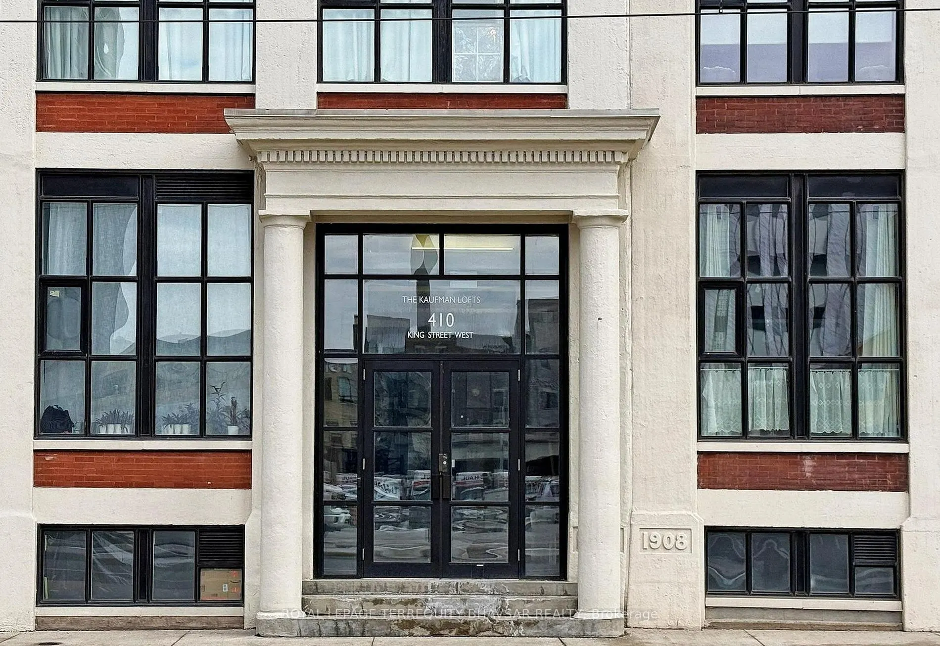 410 King Street W #505