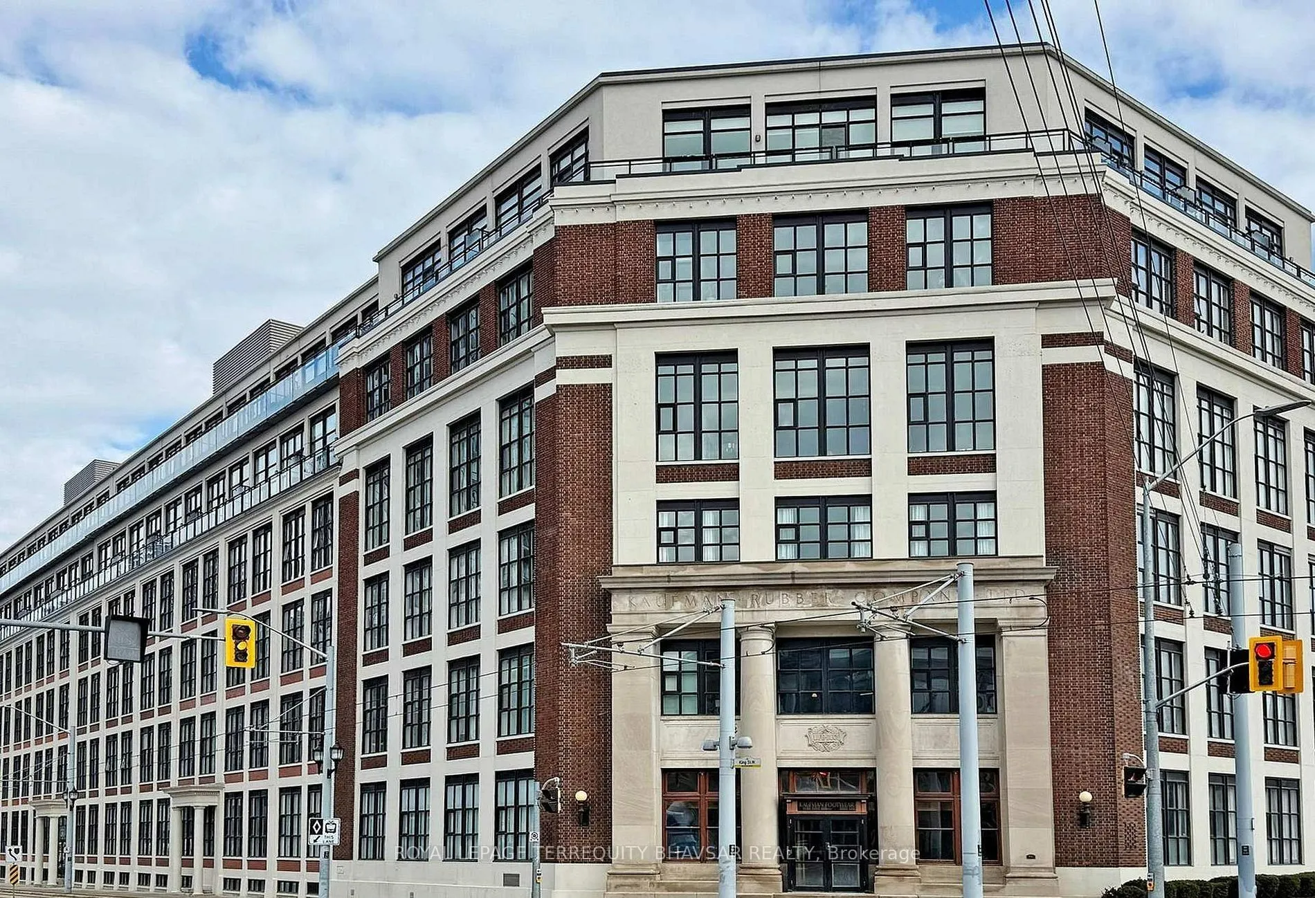 410 King Street W #505