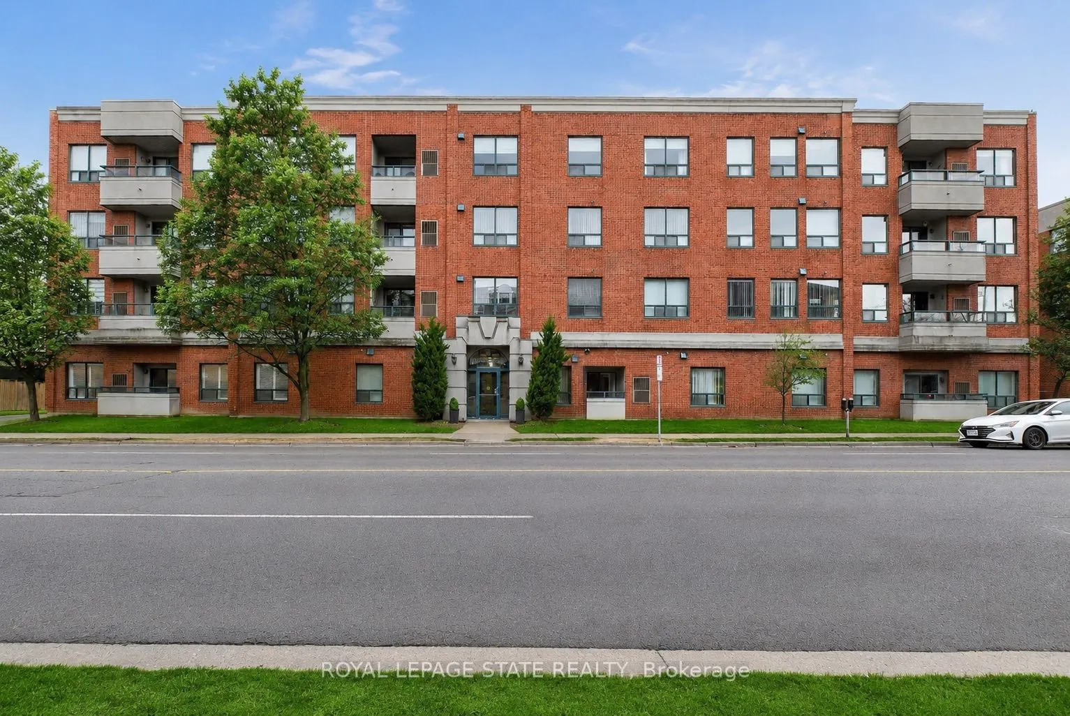 8 Main Street #101
