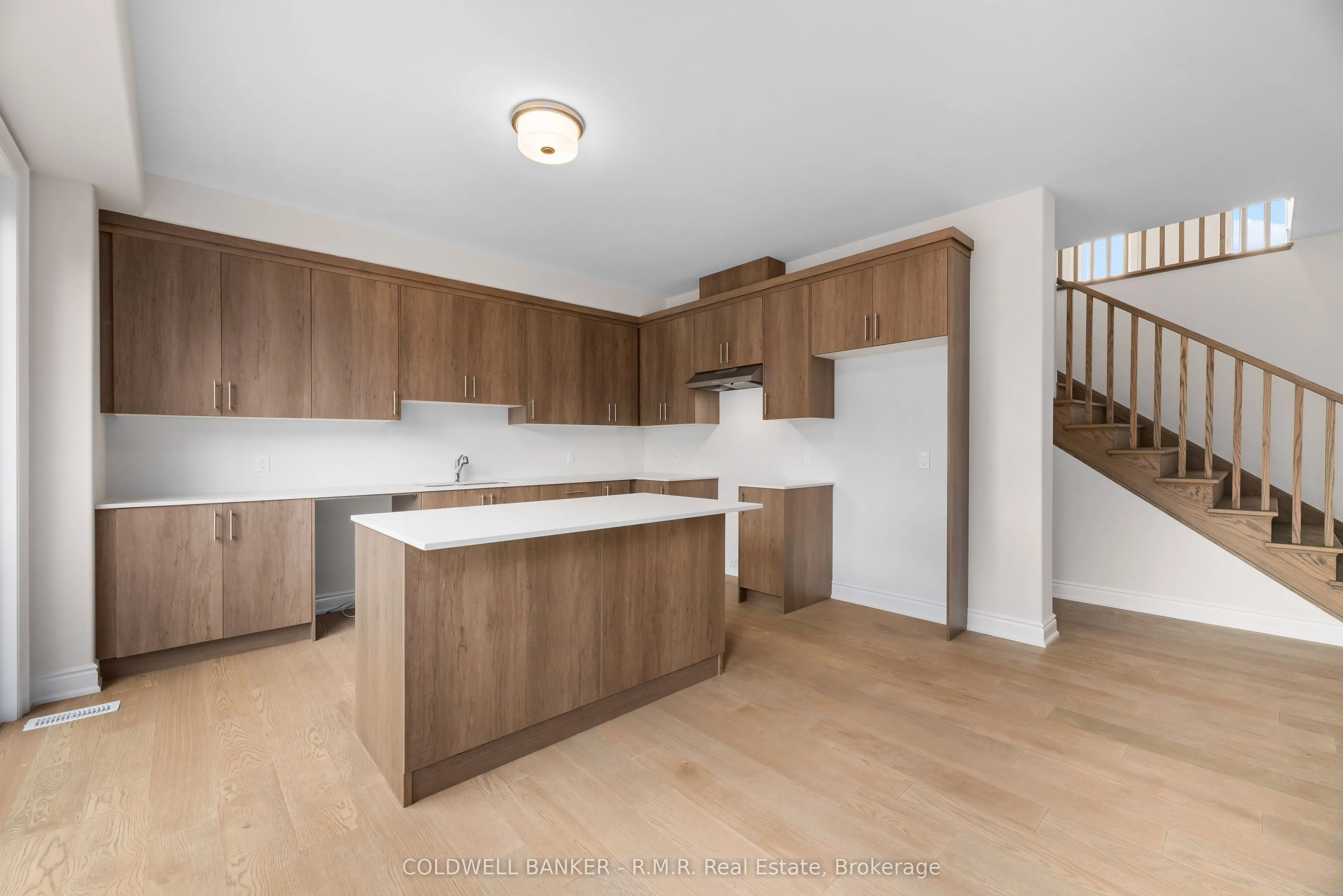 434 Orchard Avenue S #B