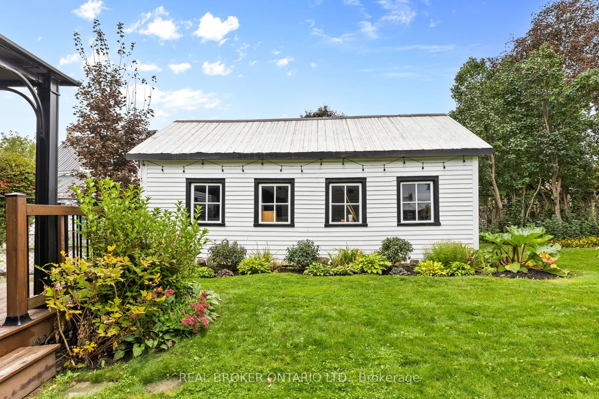 14 Victoria Avenue