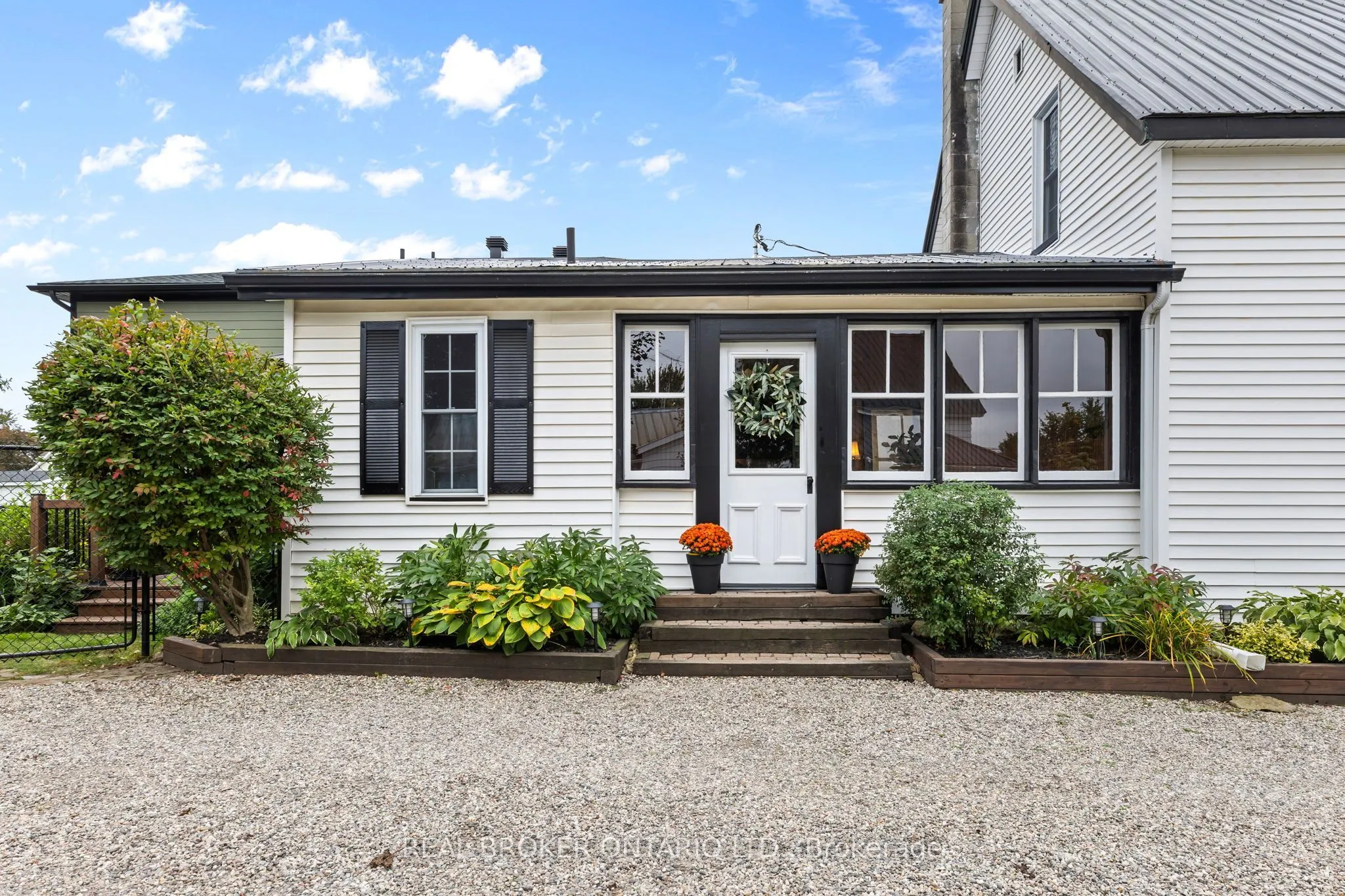14 Victoria Avenue