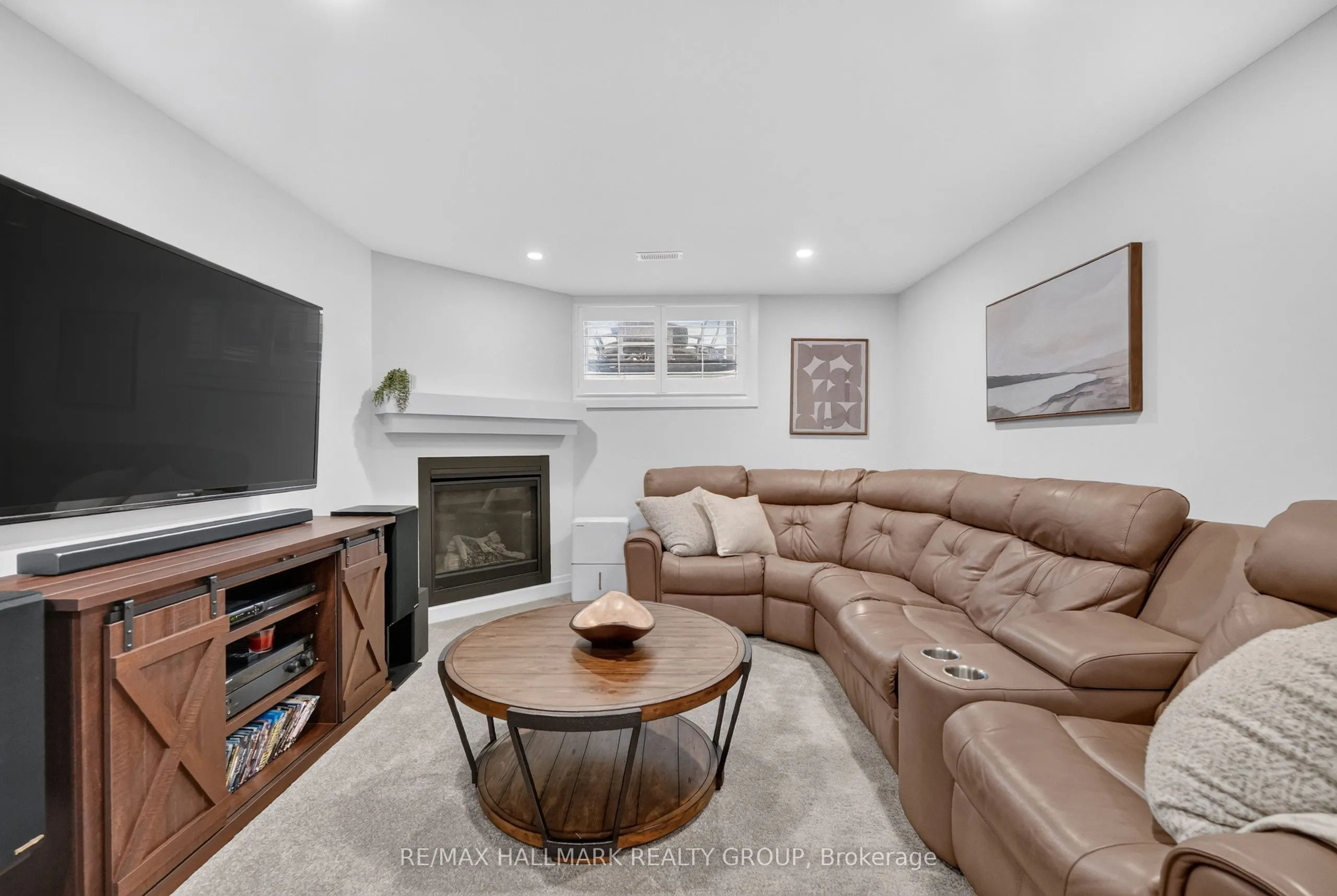 102 Aquarium Avenue