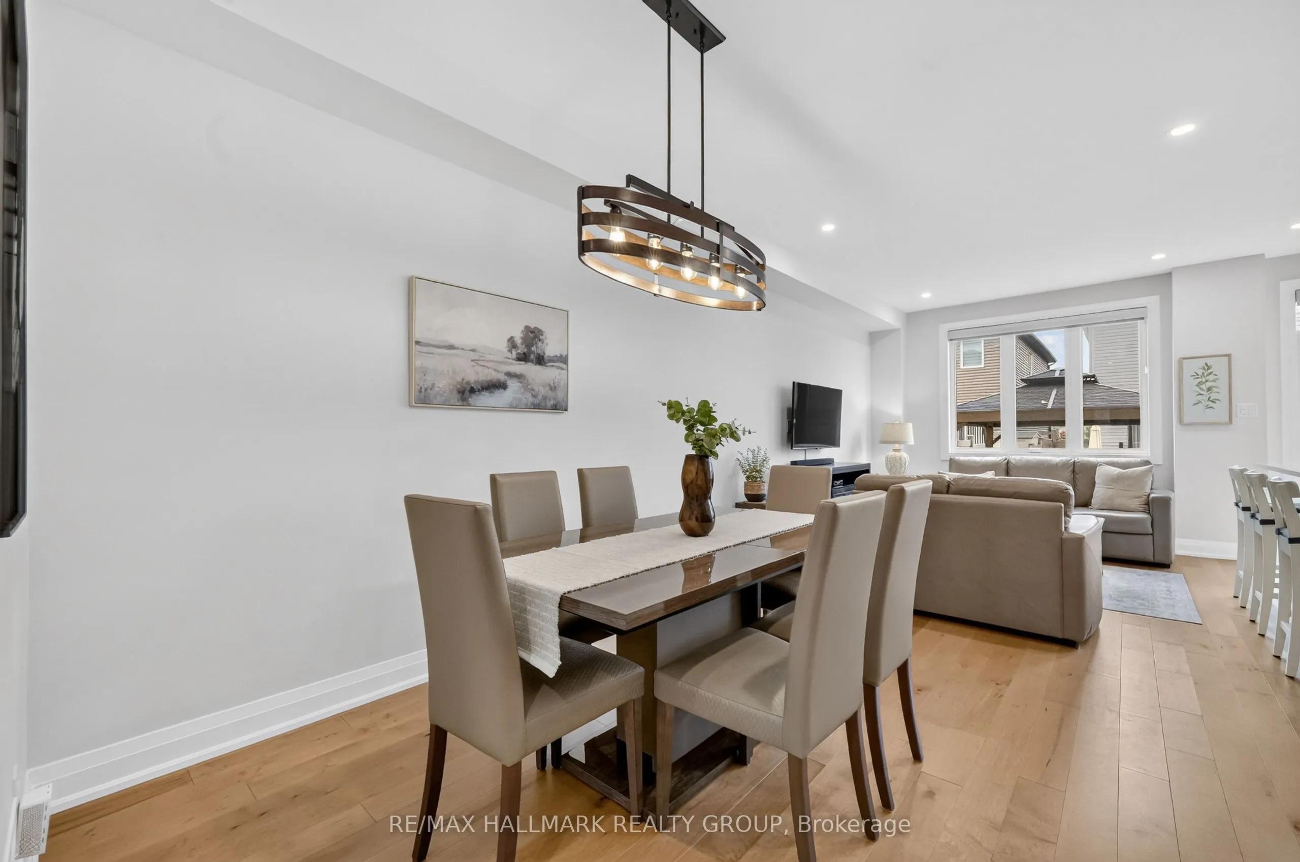 102 Aquarium Avenue
