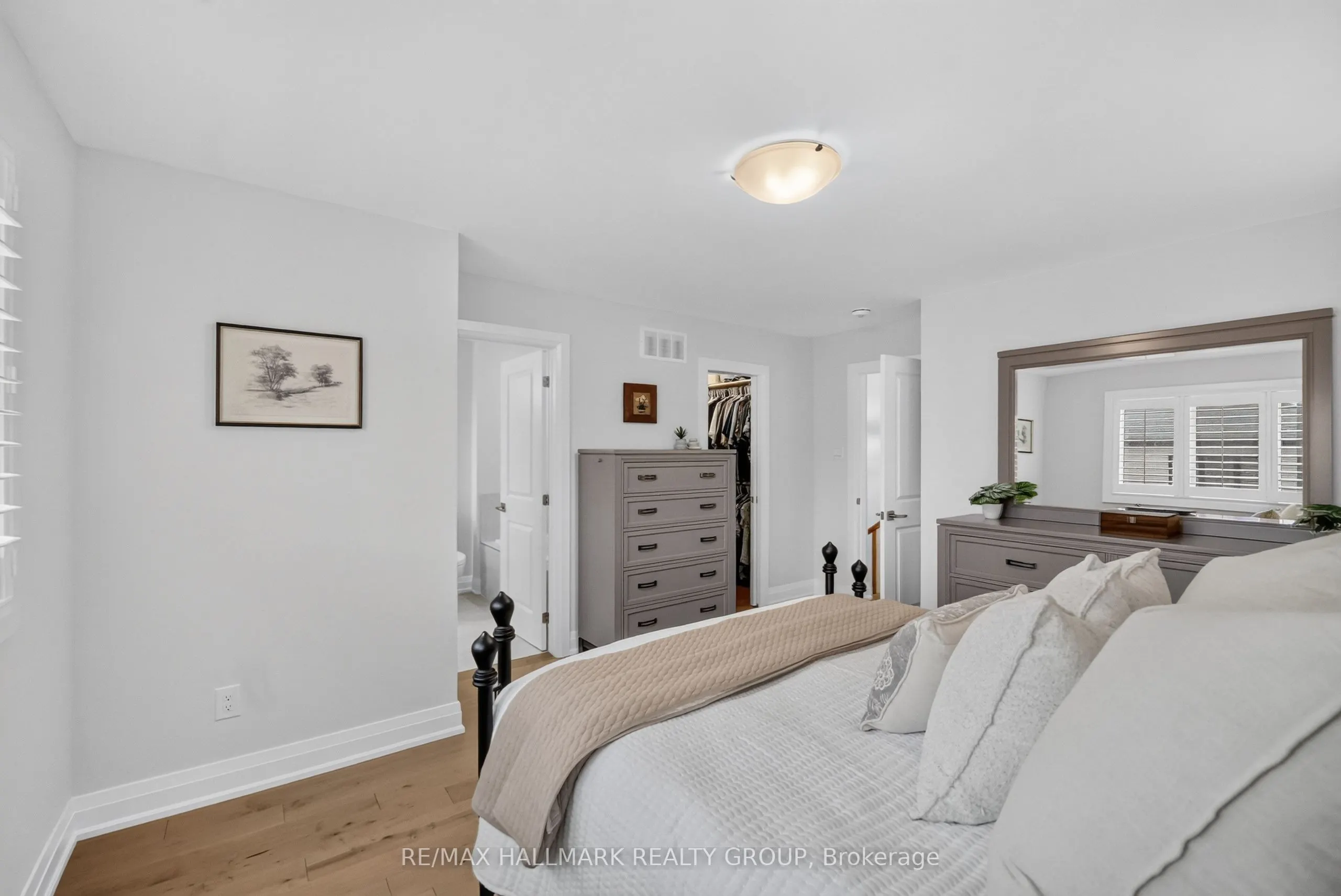 102 Aquarium Avenue