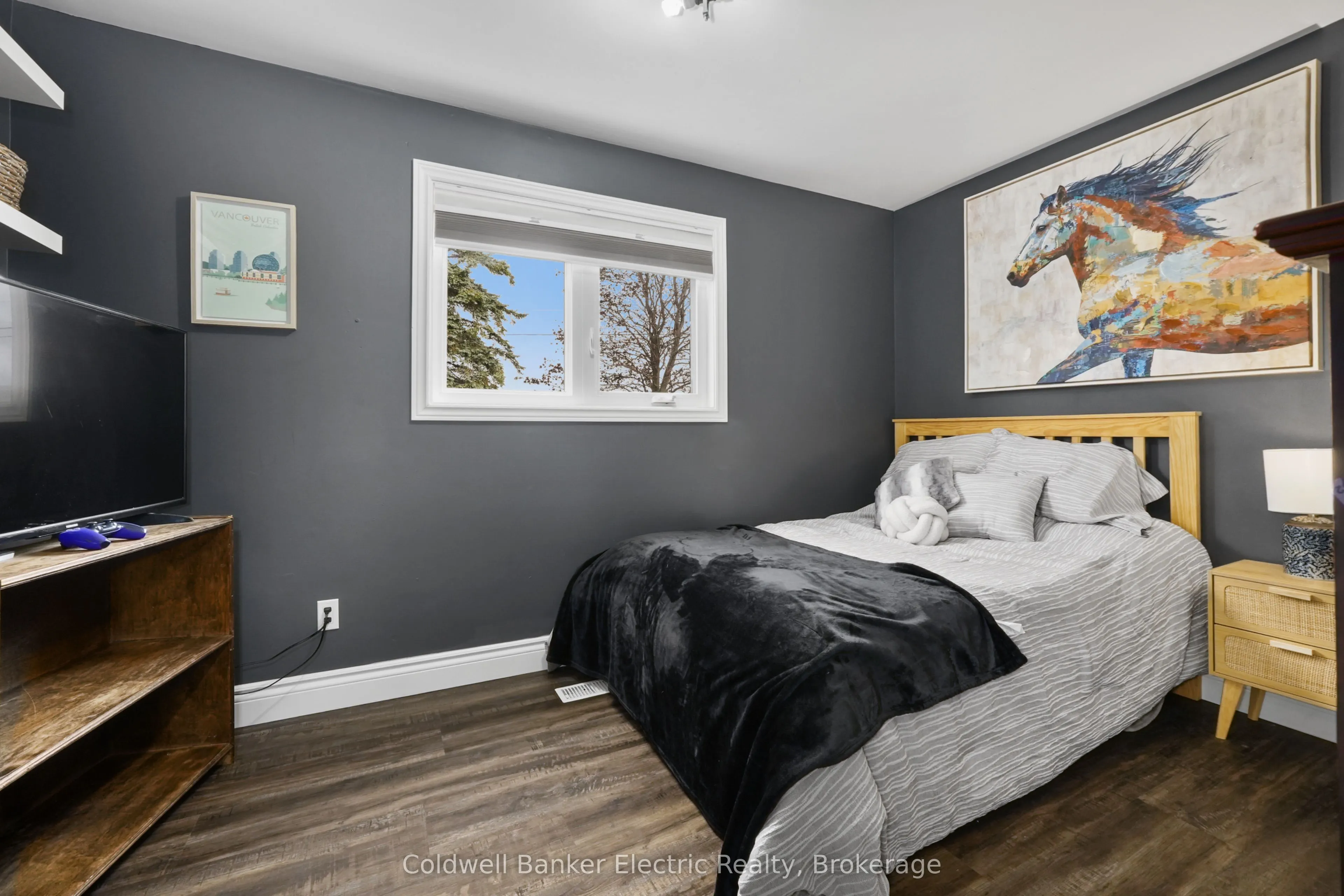 1305 Holden Road