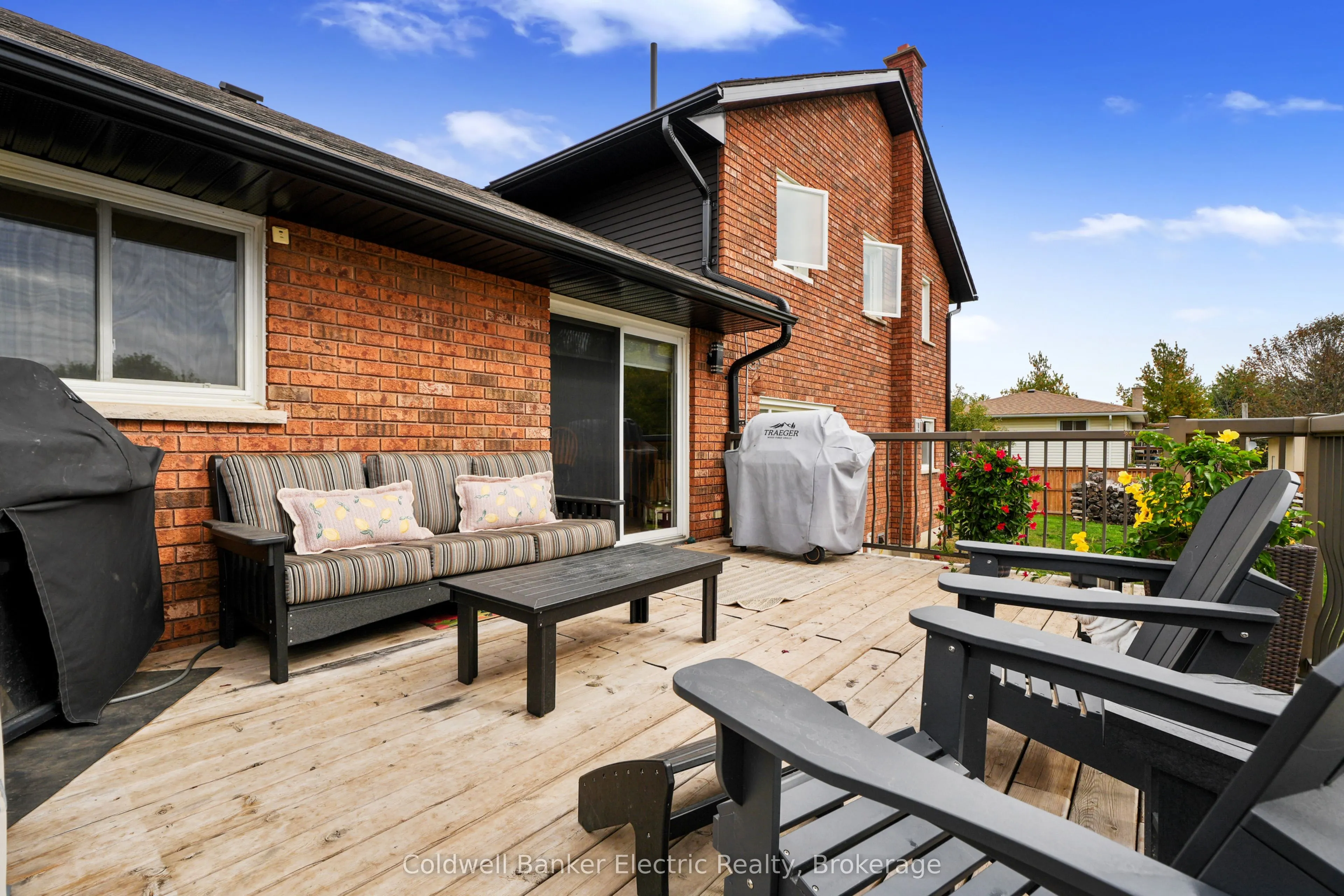 1305 Holden Road