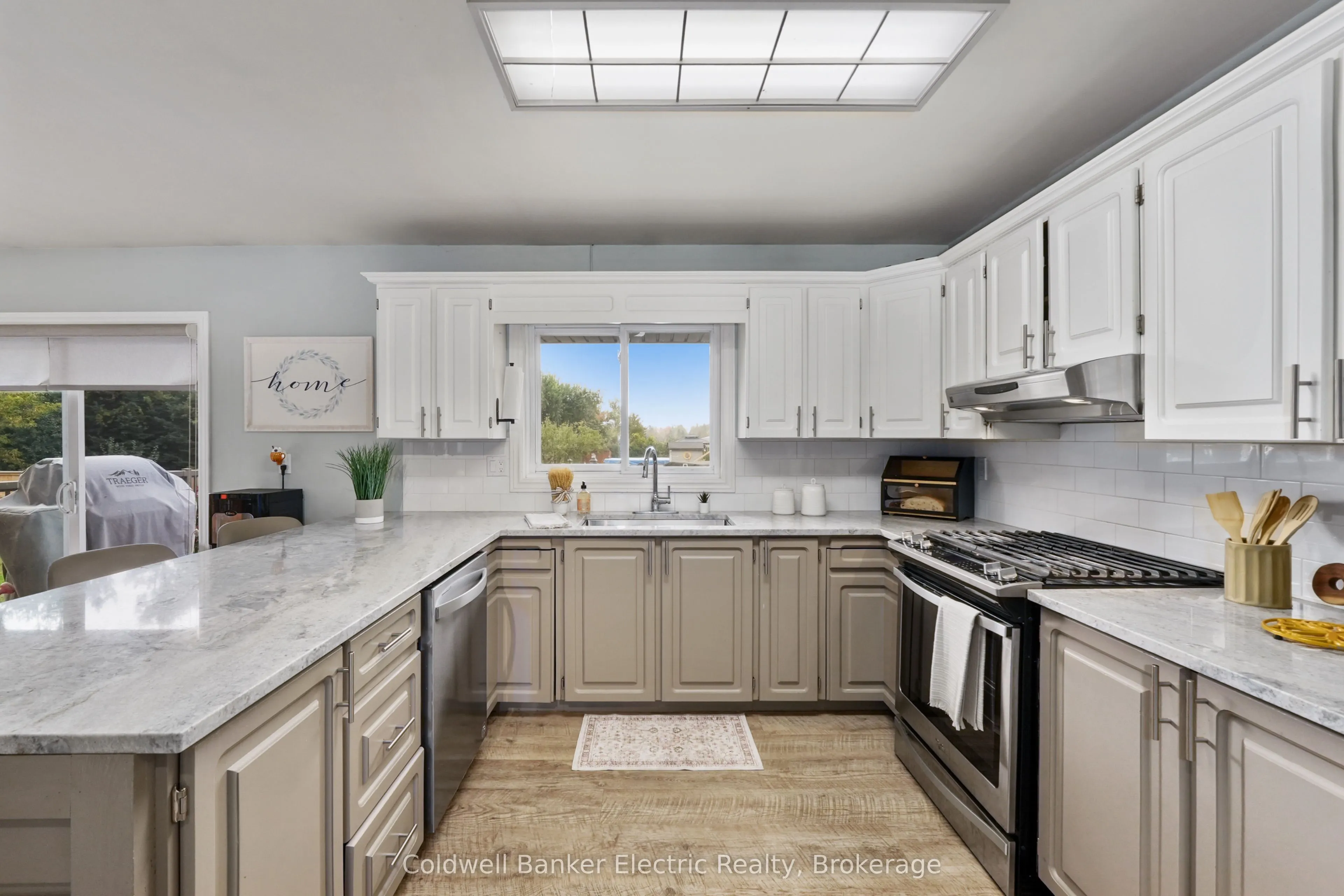 1305 Holden Road