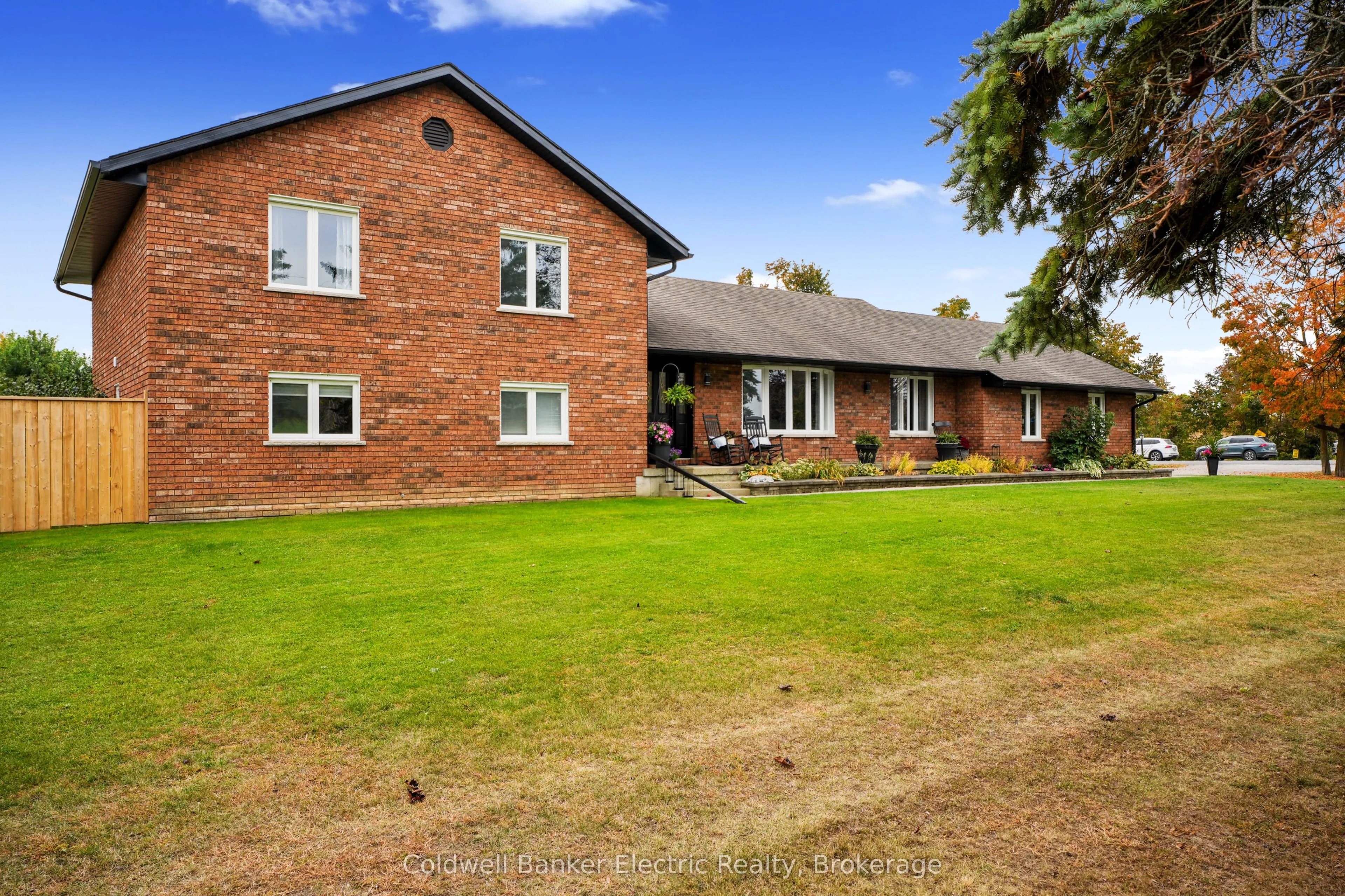 1305 Holden Road