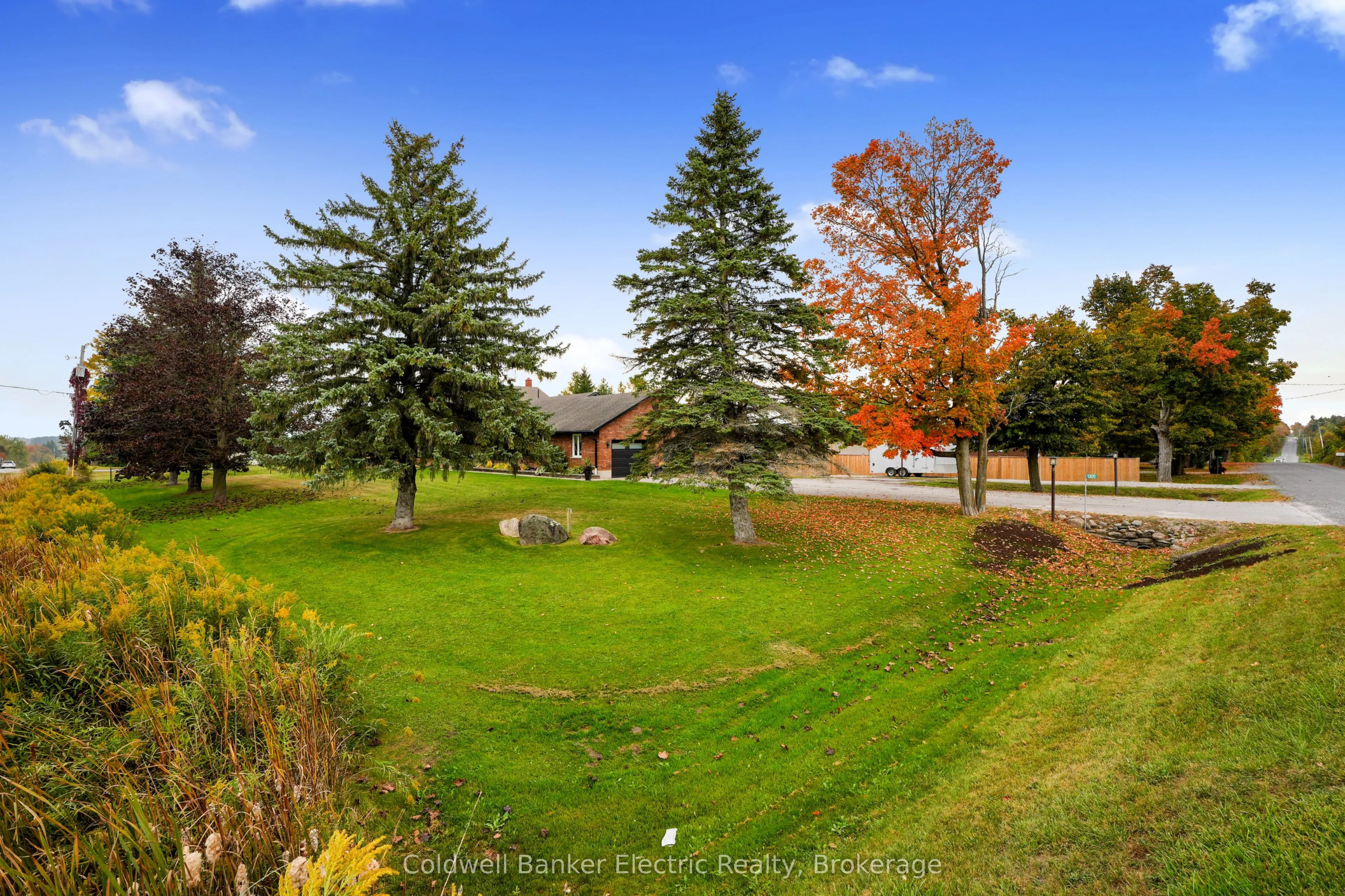 1305 Holden Road
