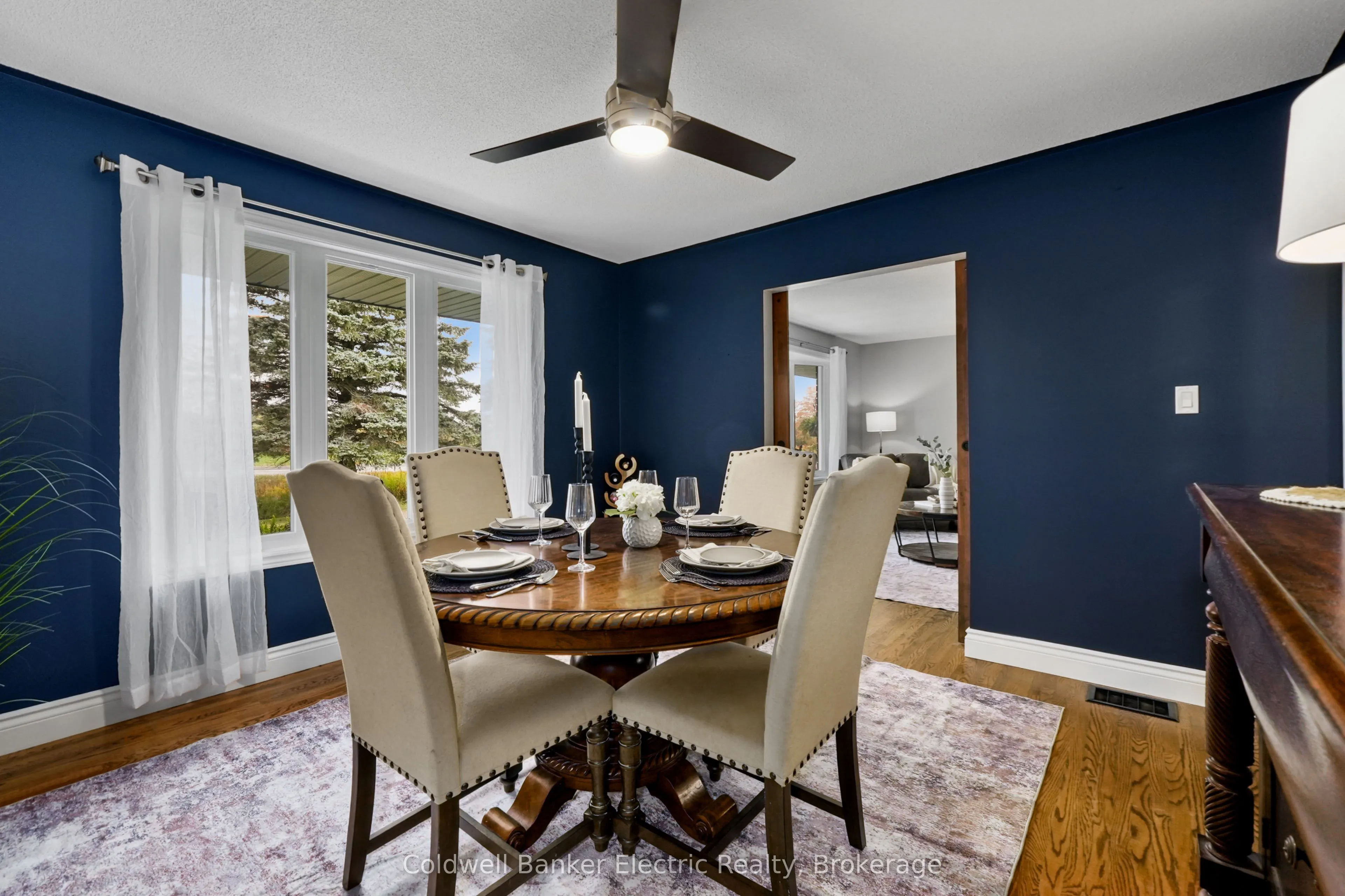 1305 Holden Road
