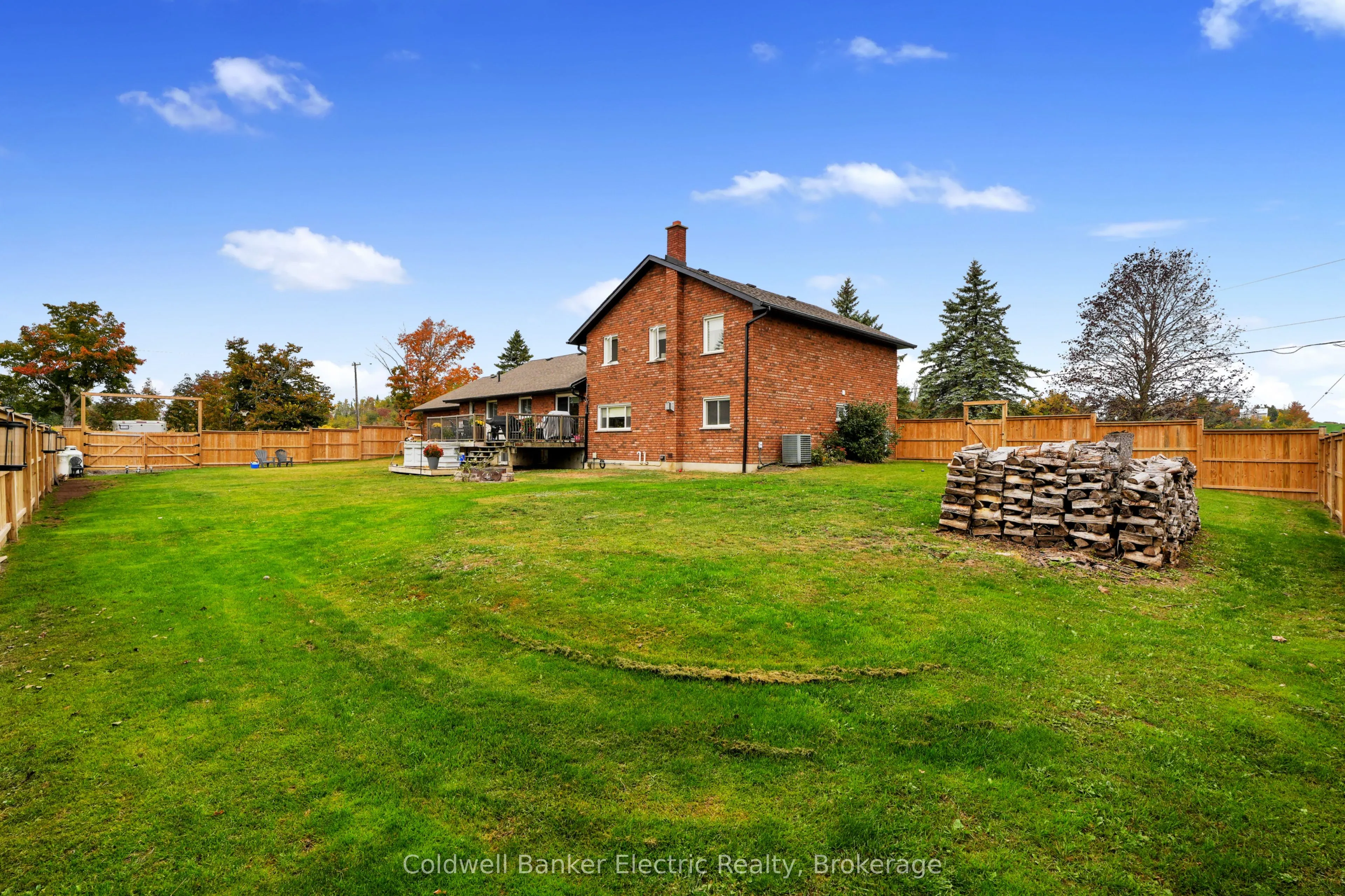 1305 Holden Road