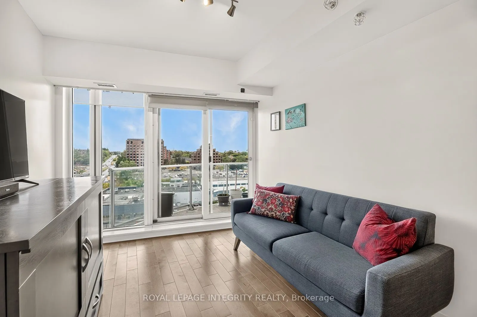 805 Carling Avenue #703