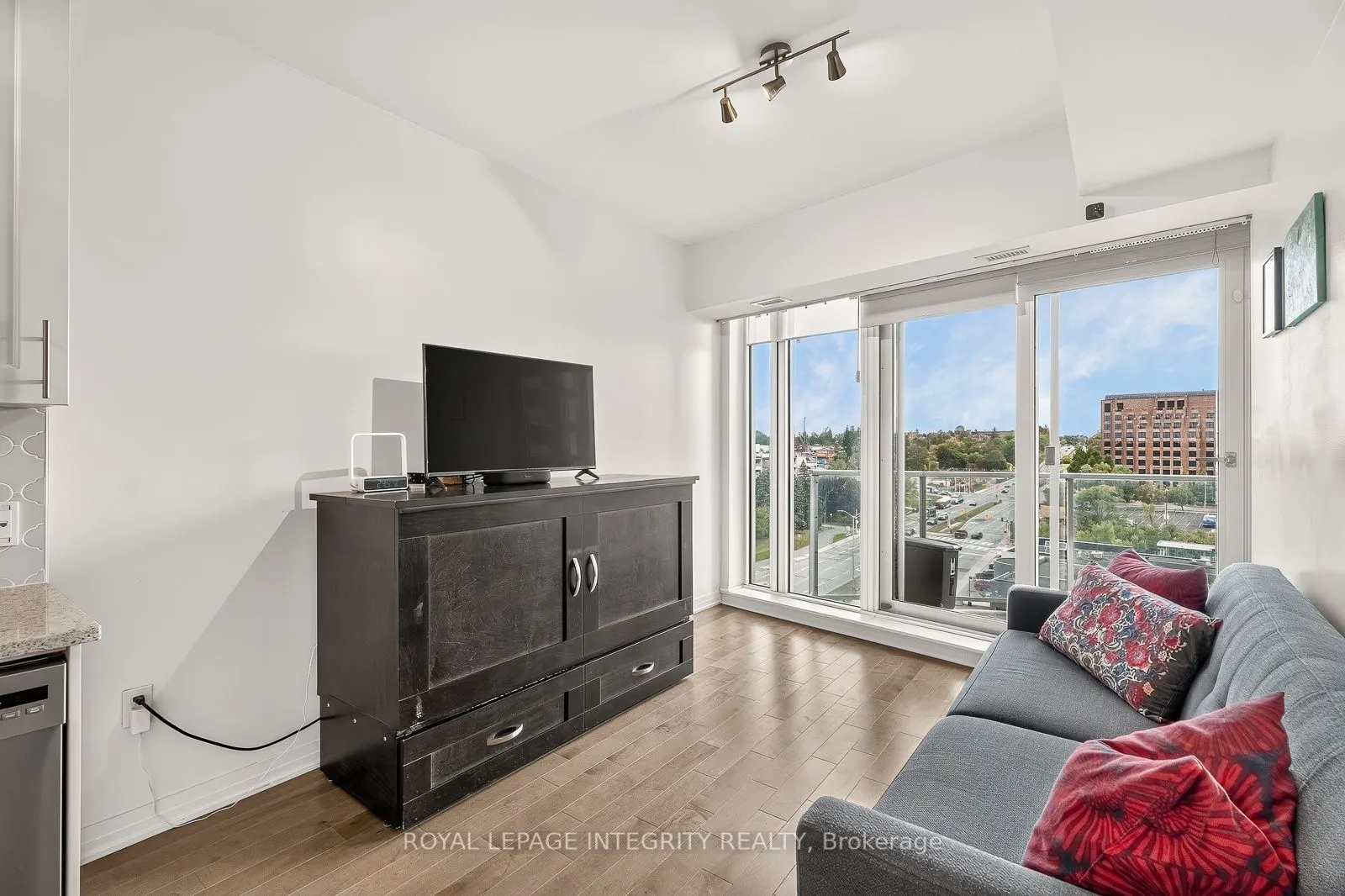 805 Carling Avenue #703