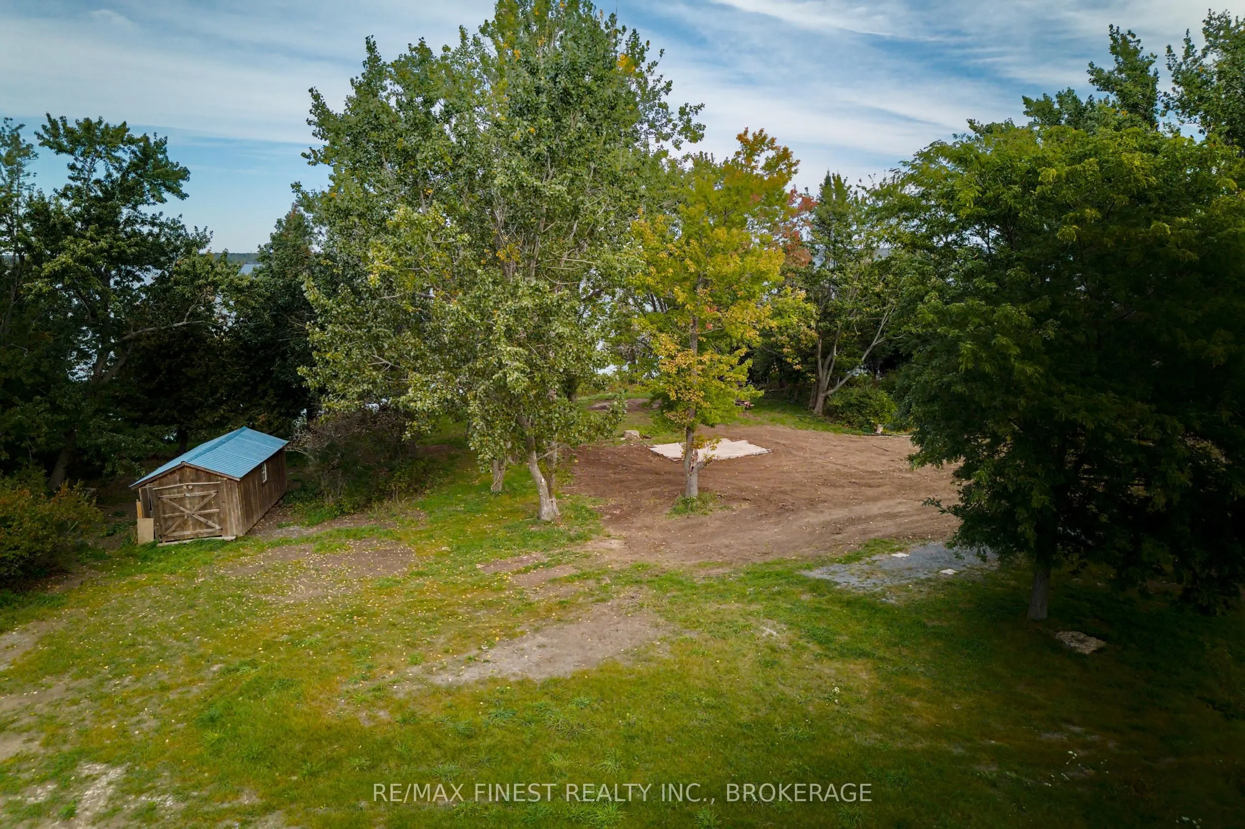 1600 Front Road