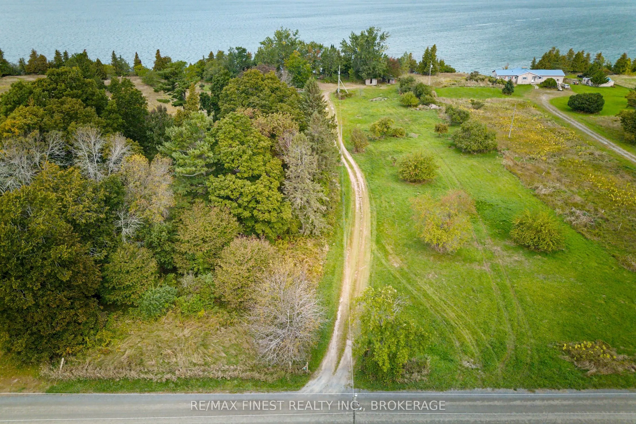 1600 Front Road