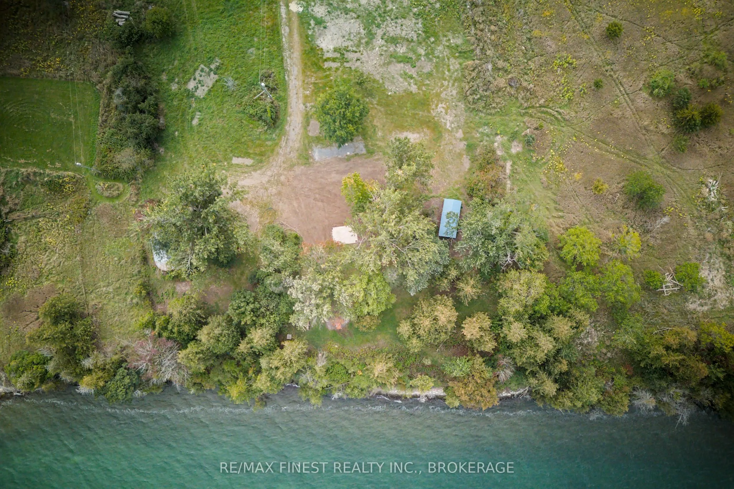 1600 Front Road