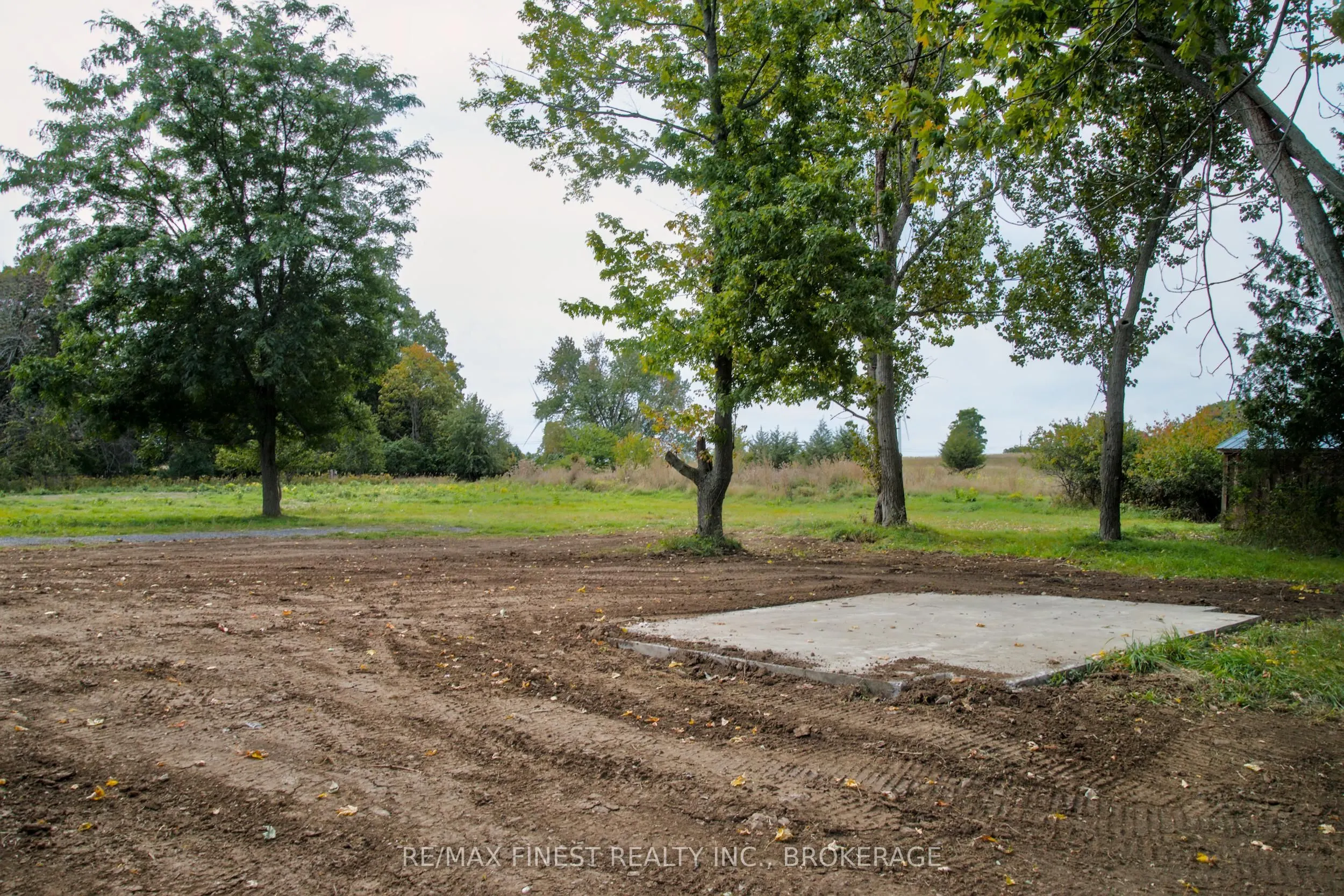 1600 Front Road