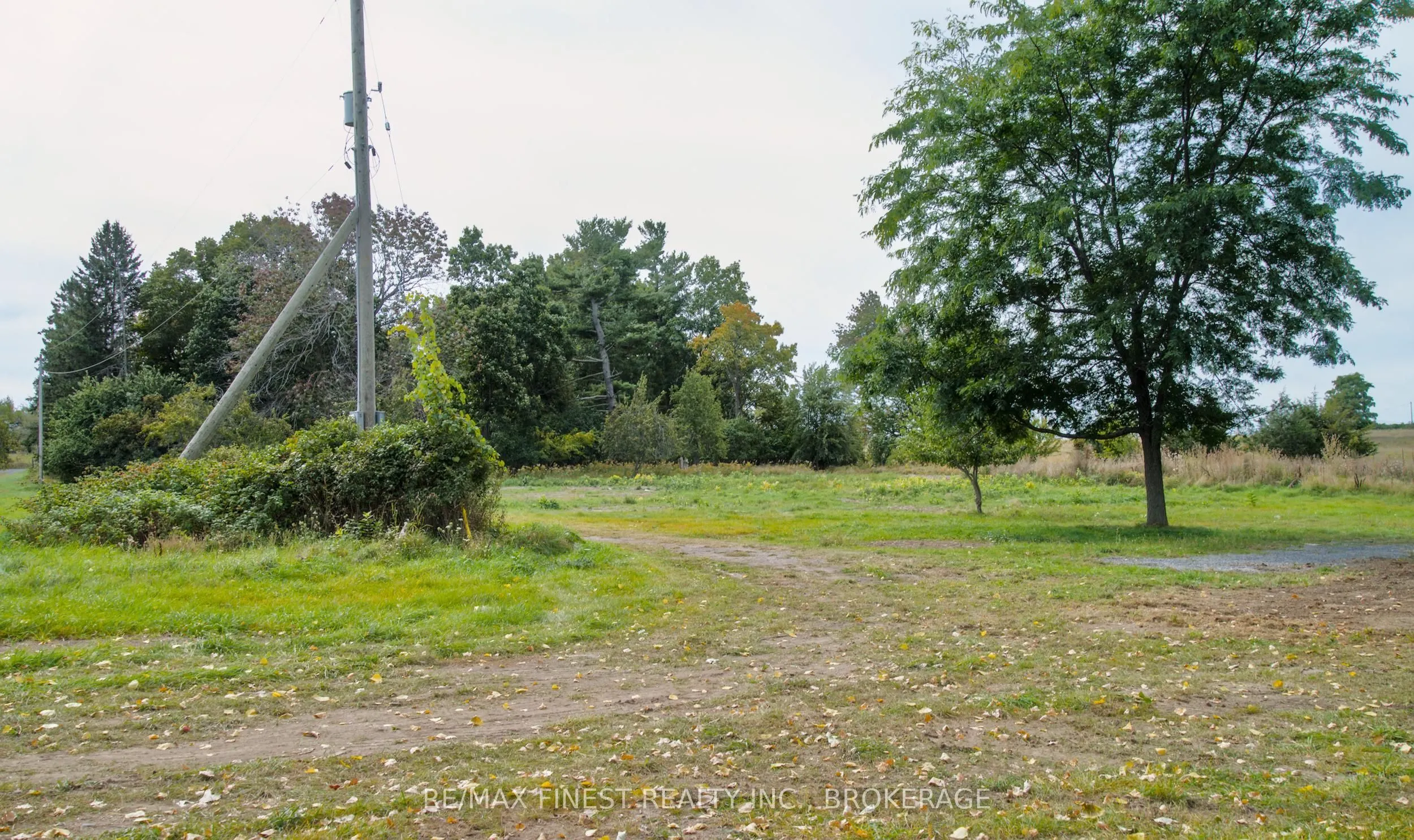1600 Front Road