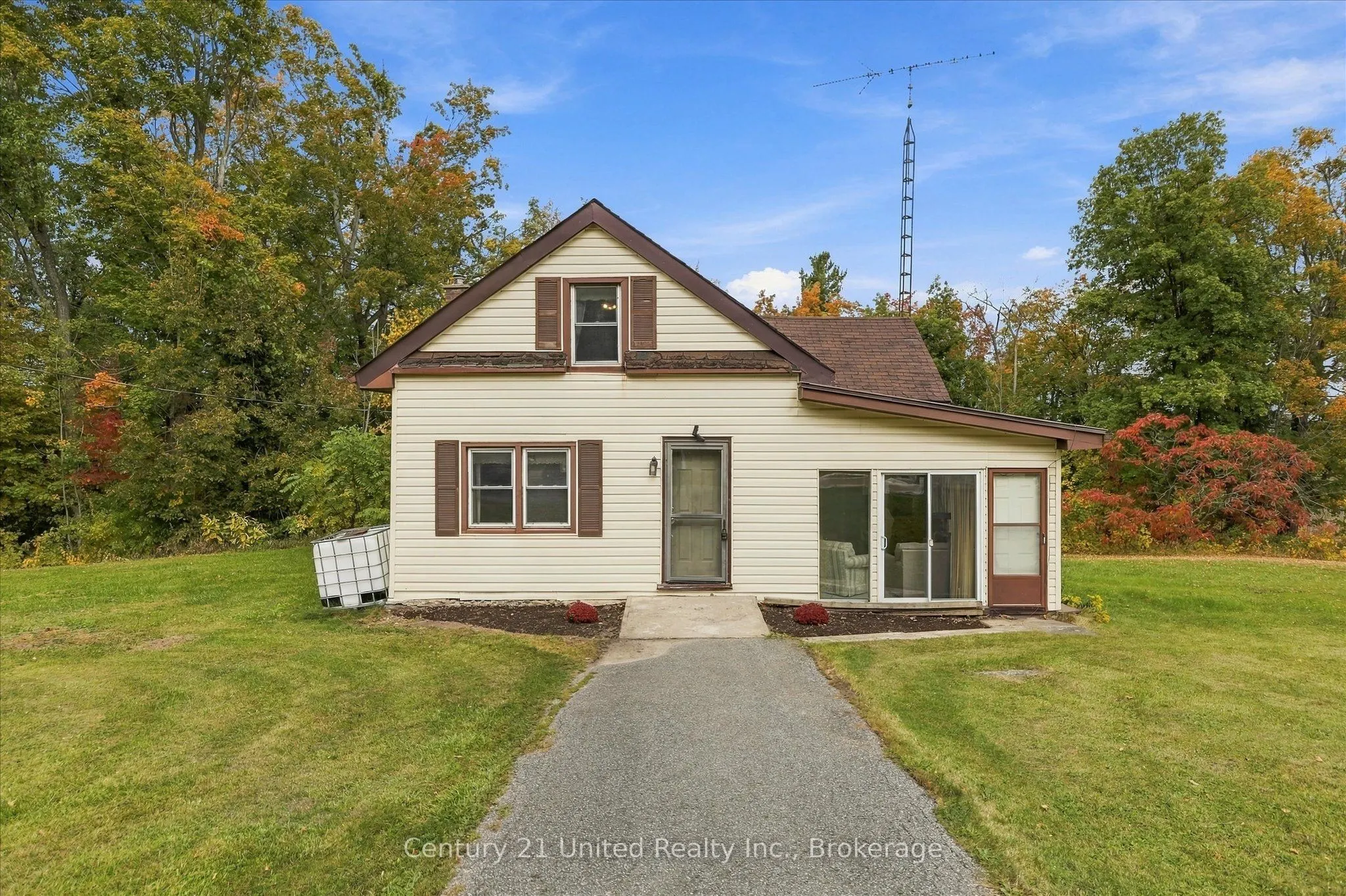 428 Concession 13 Road E