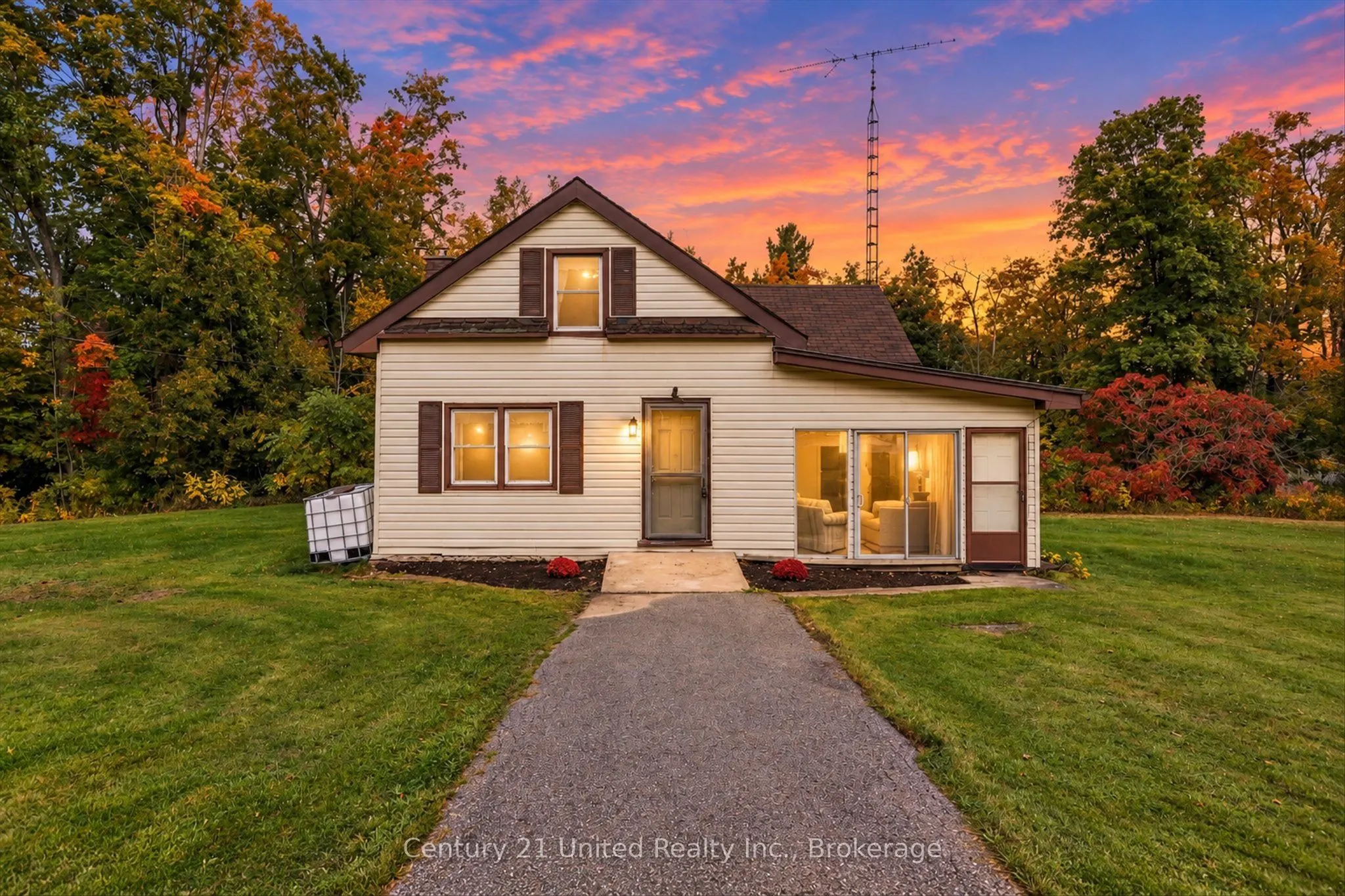 428 Concession 13 Road E