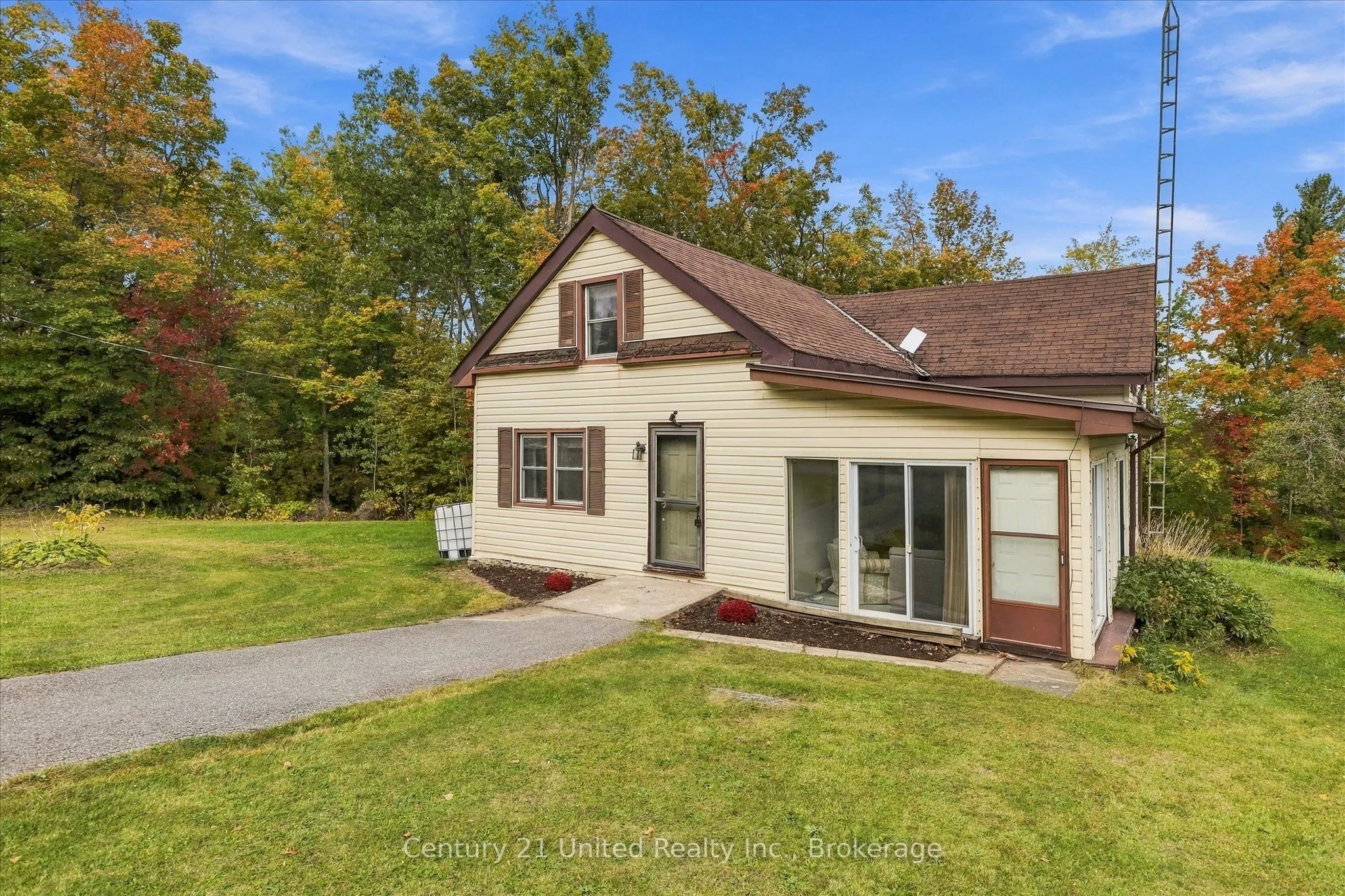 428 Concession 13 Road E