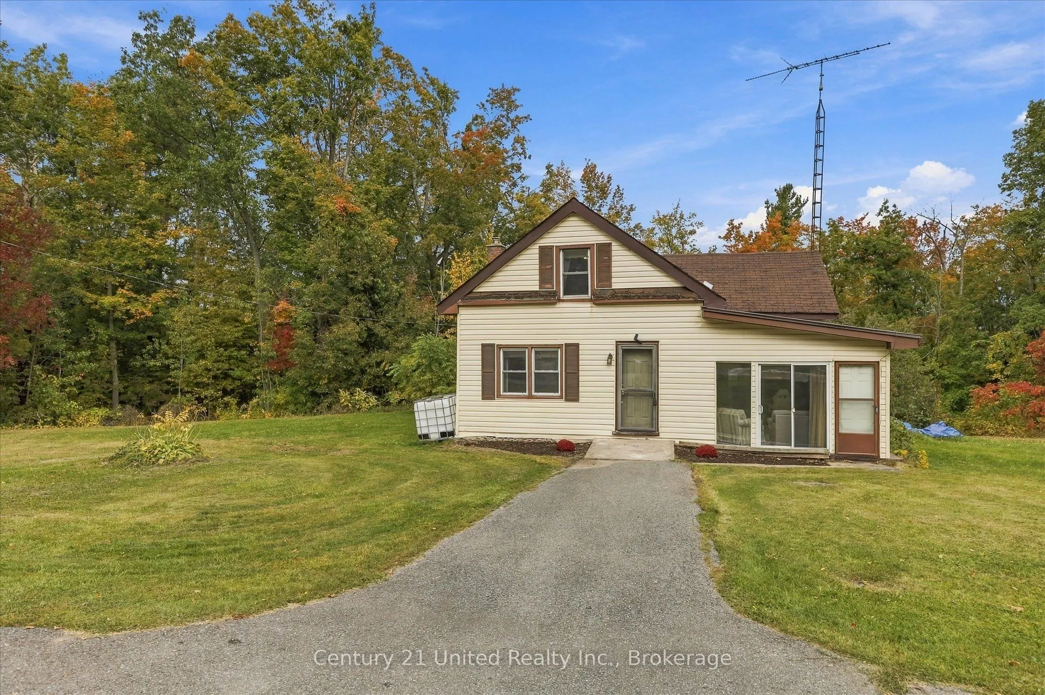 428 Concession 13 Road E