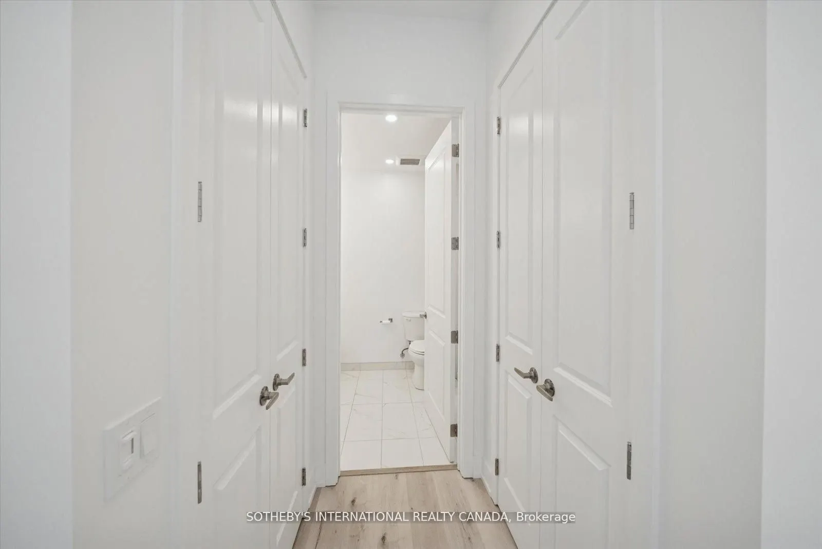 19A West Street N #Penthouse 1
