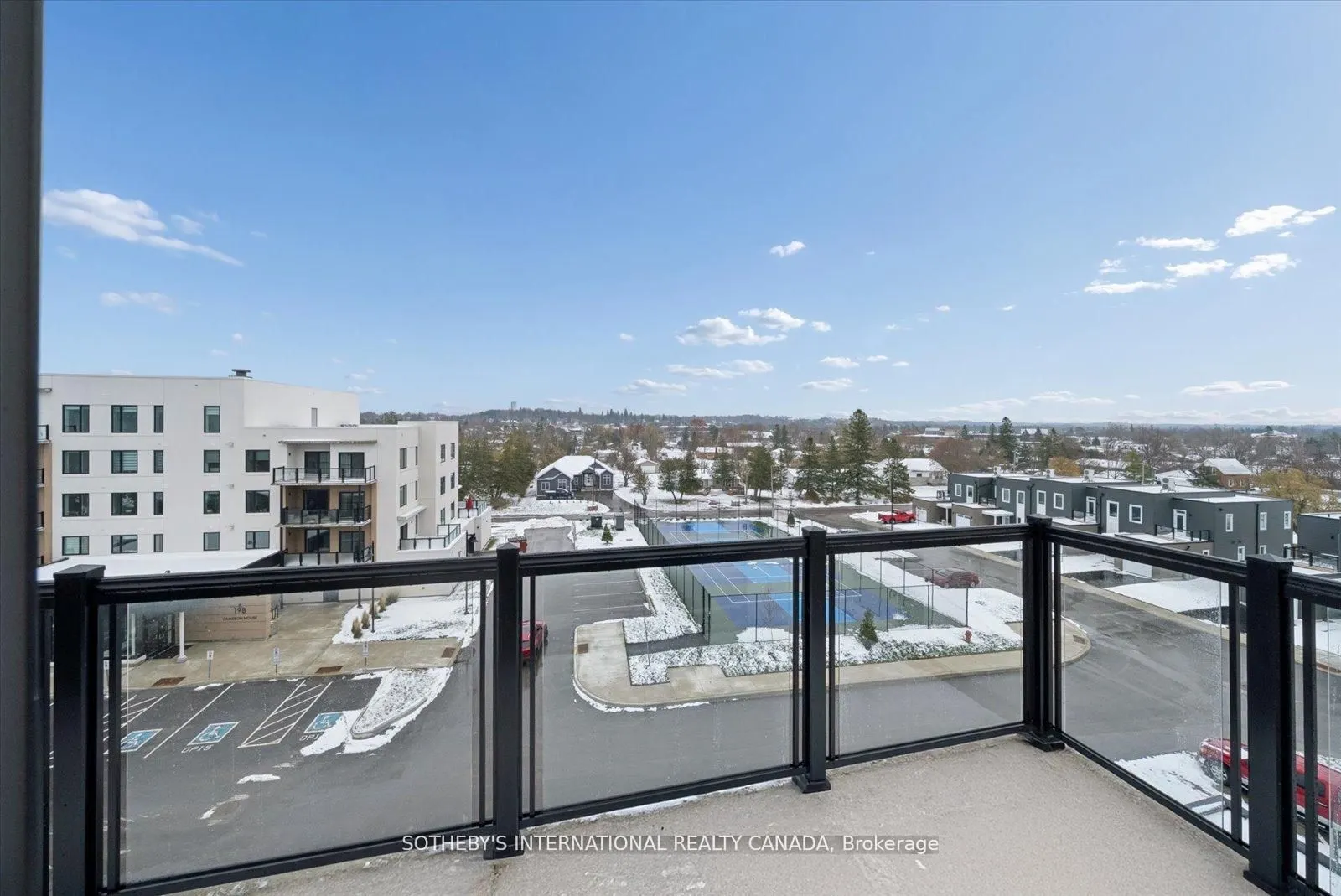 19A West Street N #Penthouse 1
