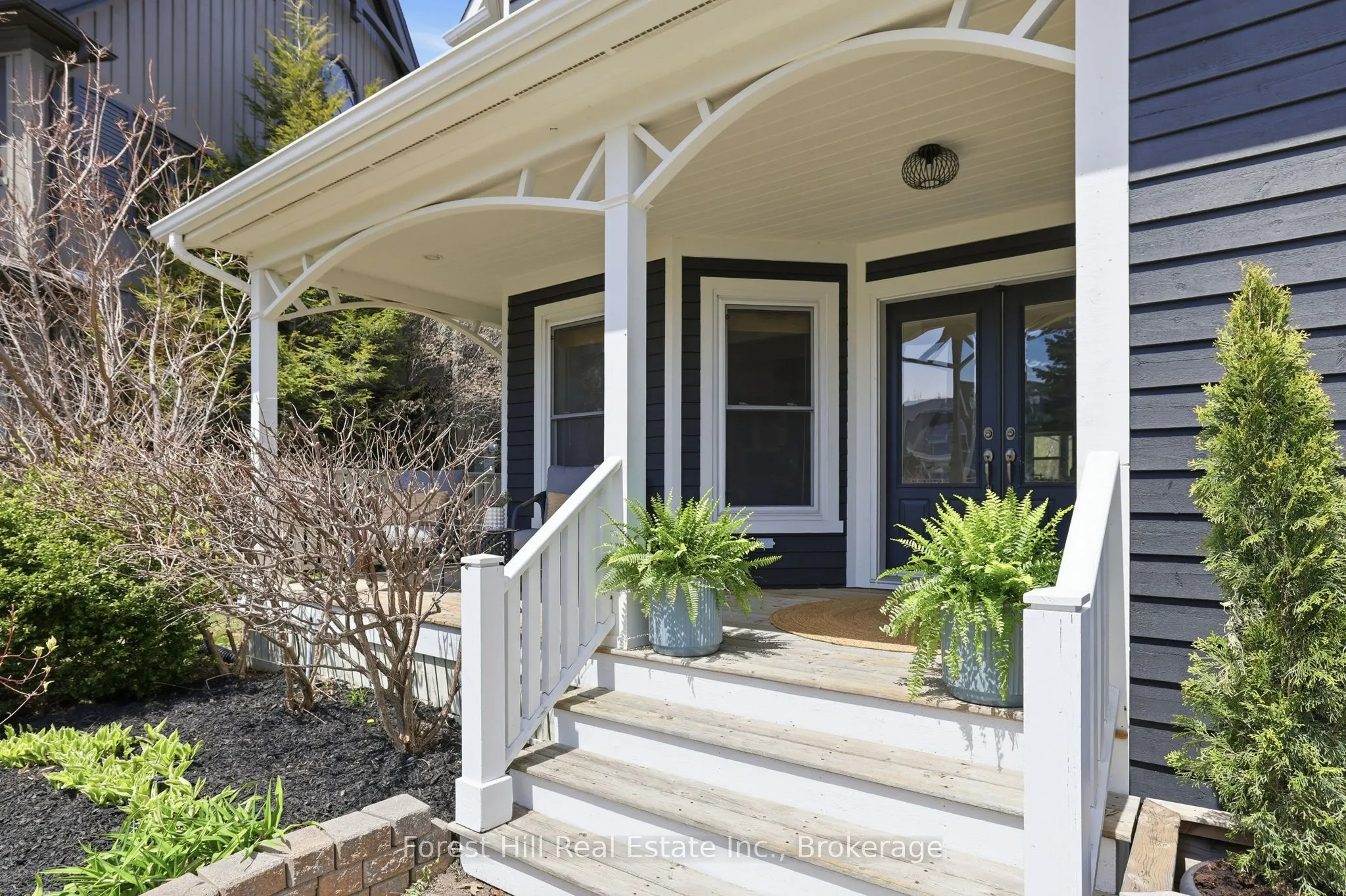 156 Snowbridge Way