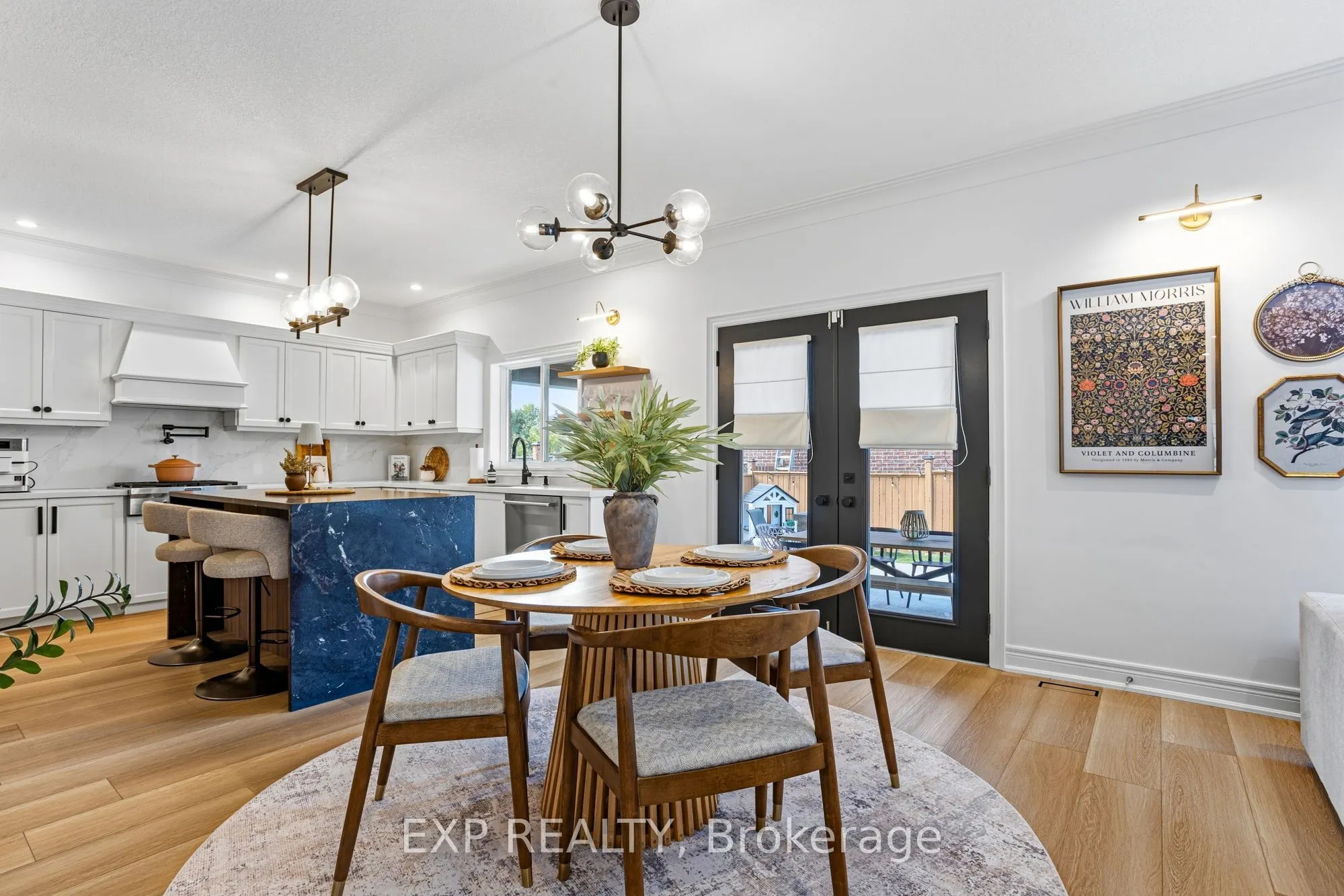 253 Upper Mount Albion Road