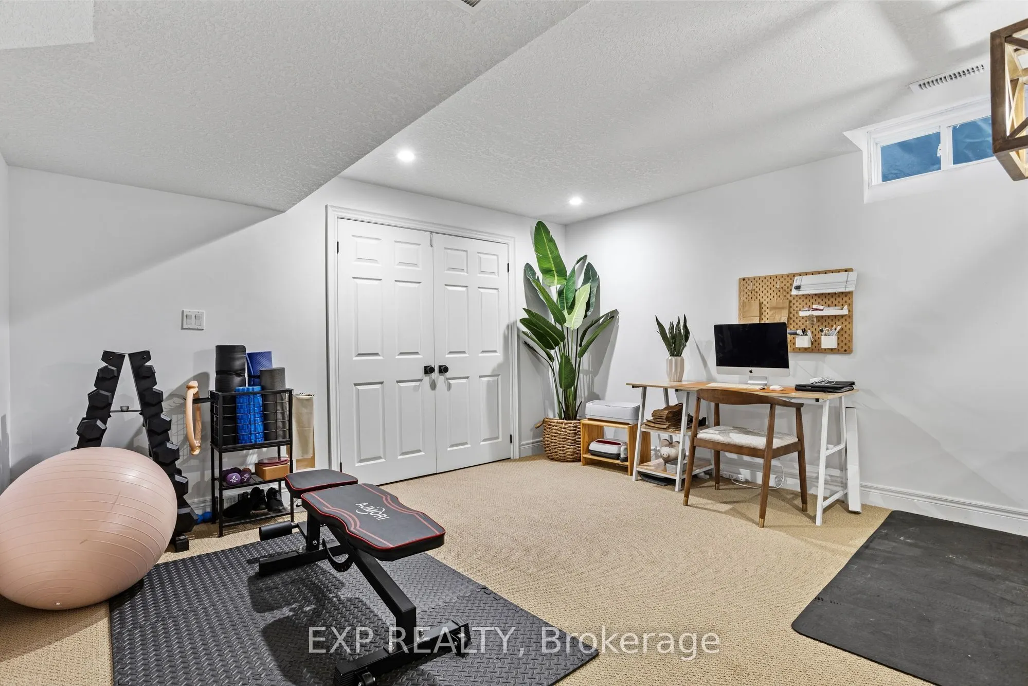 253 Upper Mount Albion Road