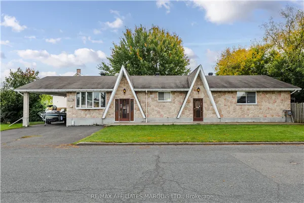 114 St George Street W