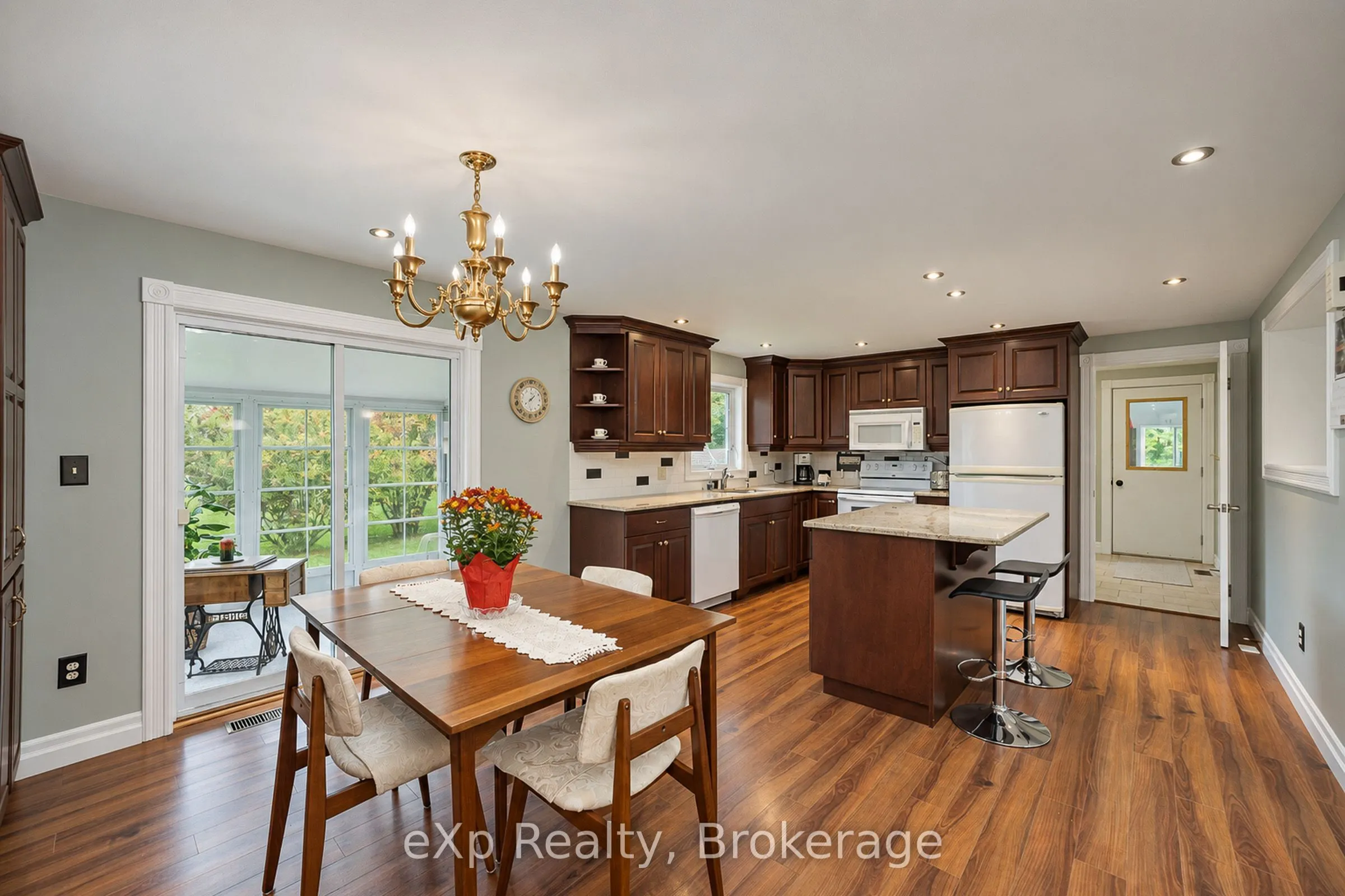 350144 Bayshore Road