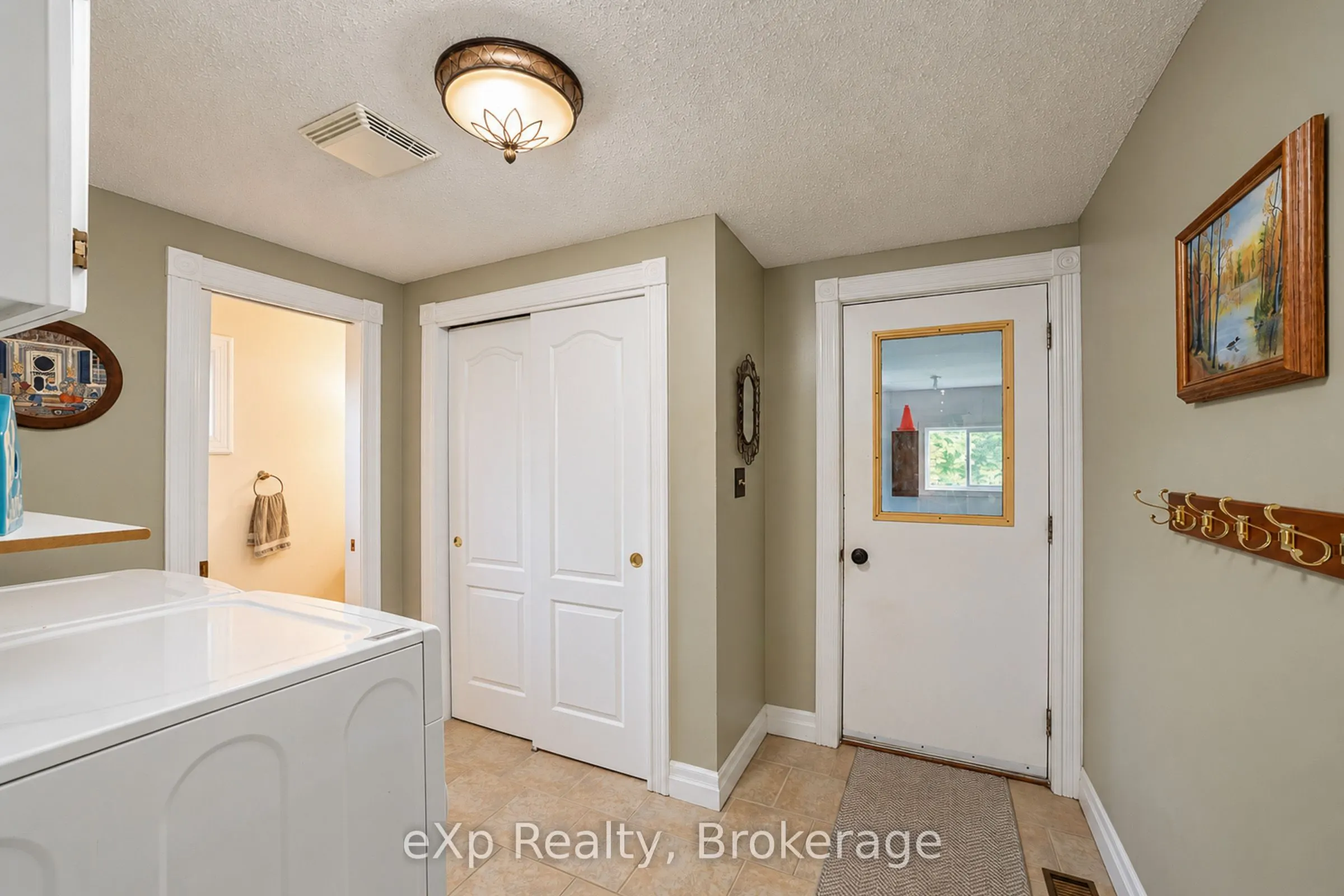 350144 Bayshore Road