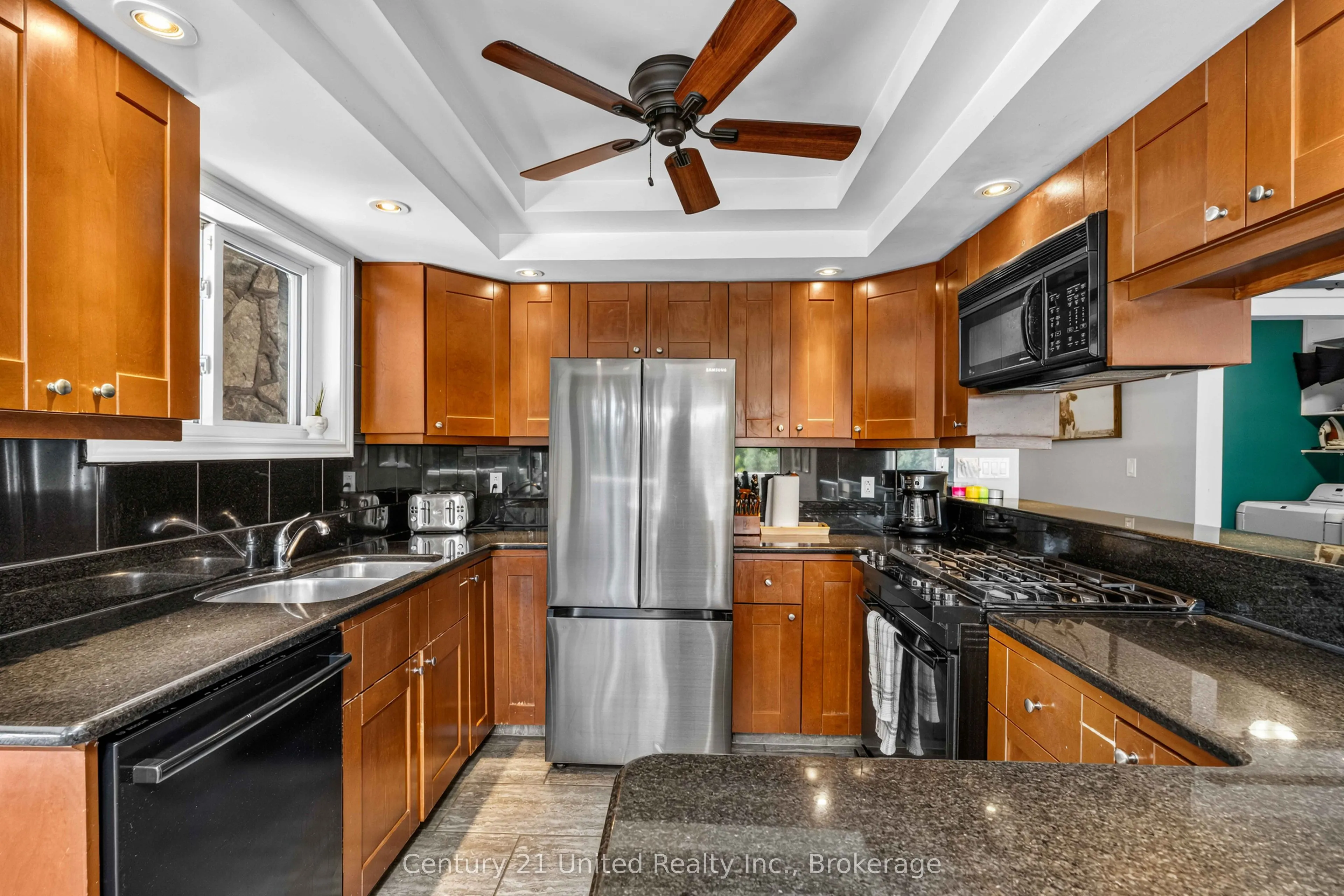 79 Oakridge Road