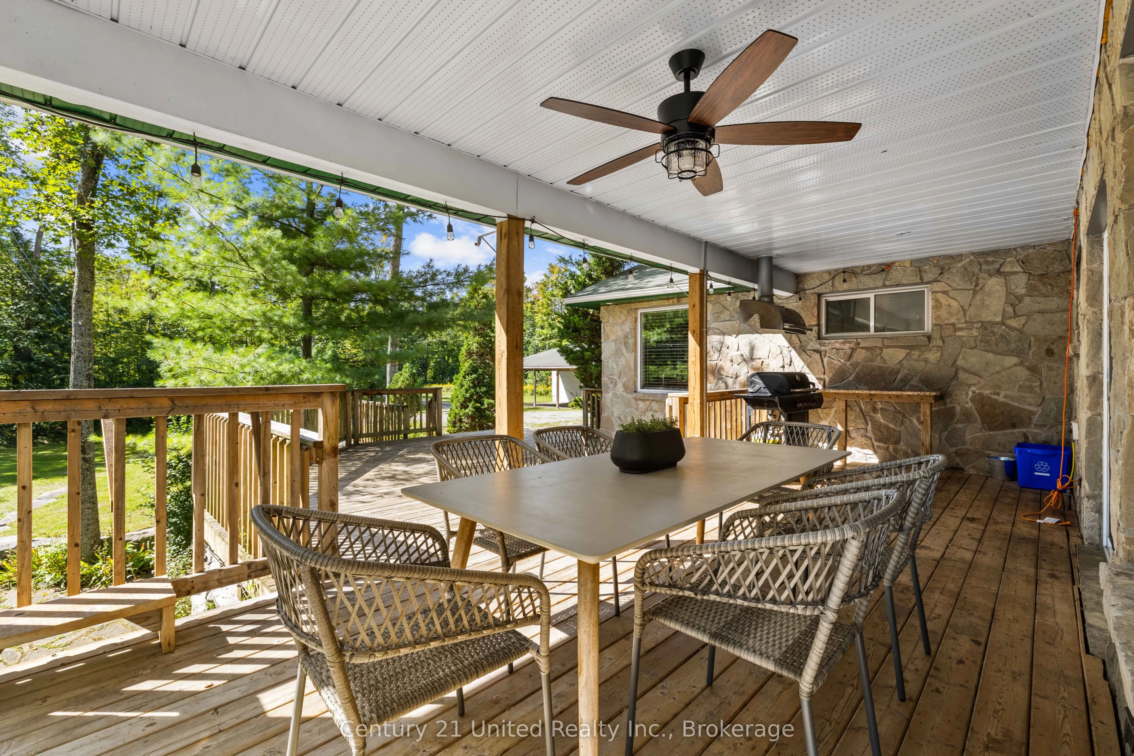 79 Oakridge Road
