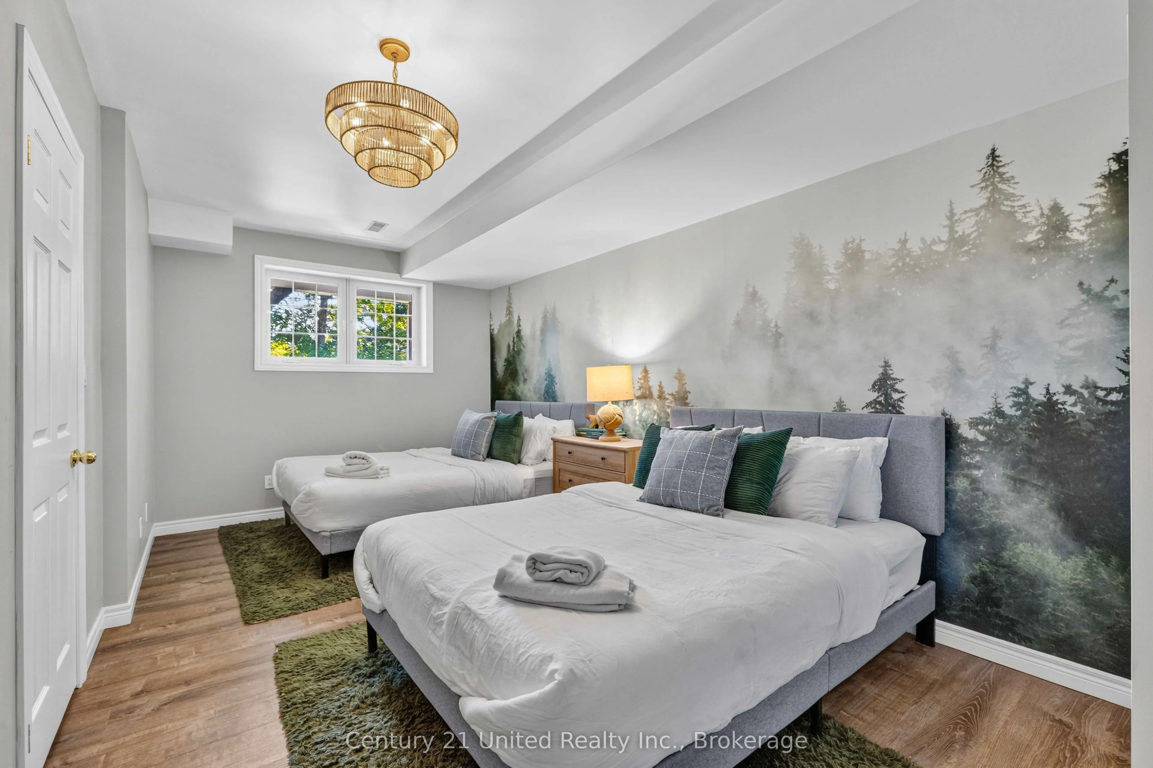 79 Oakridge Road