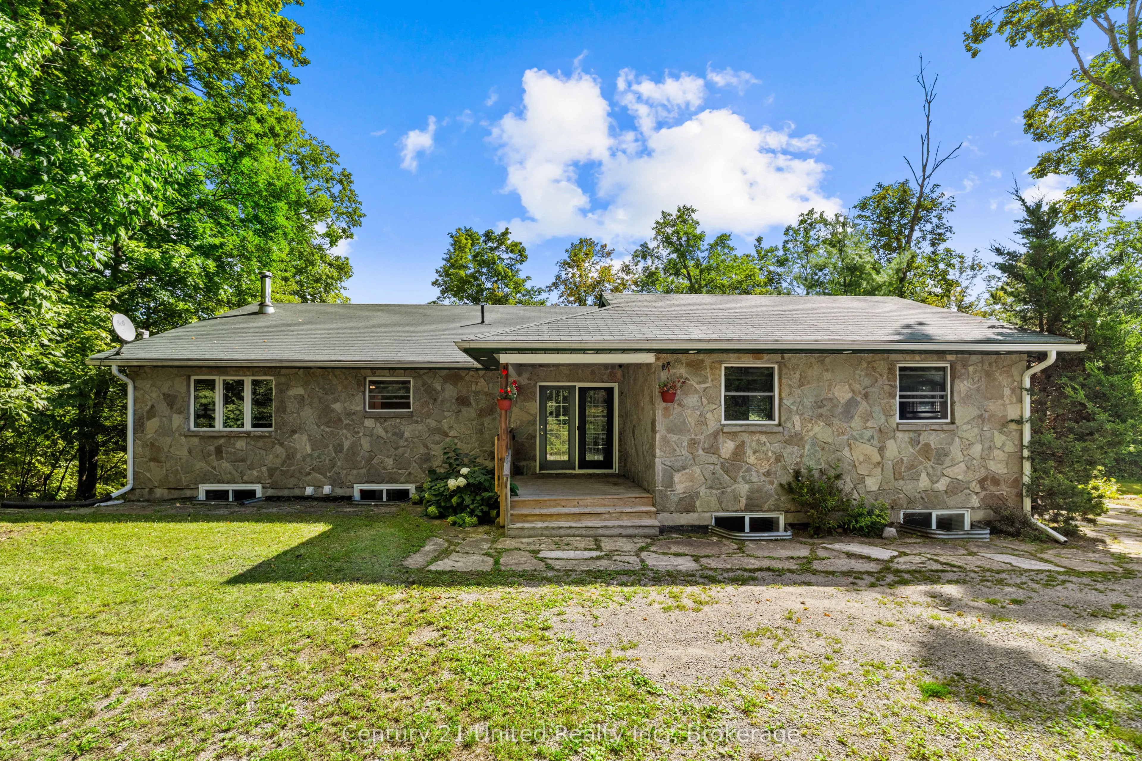 79 Oakridge Road