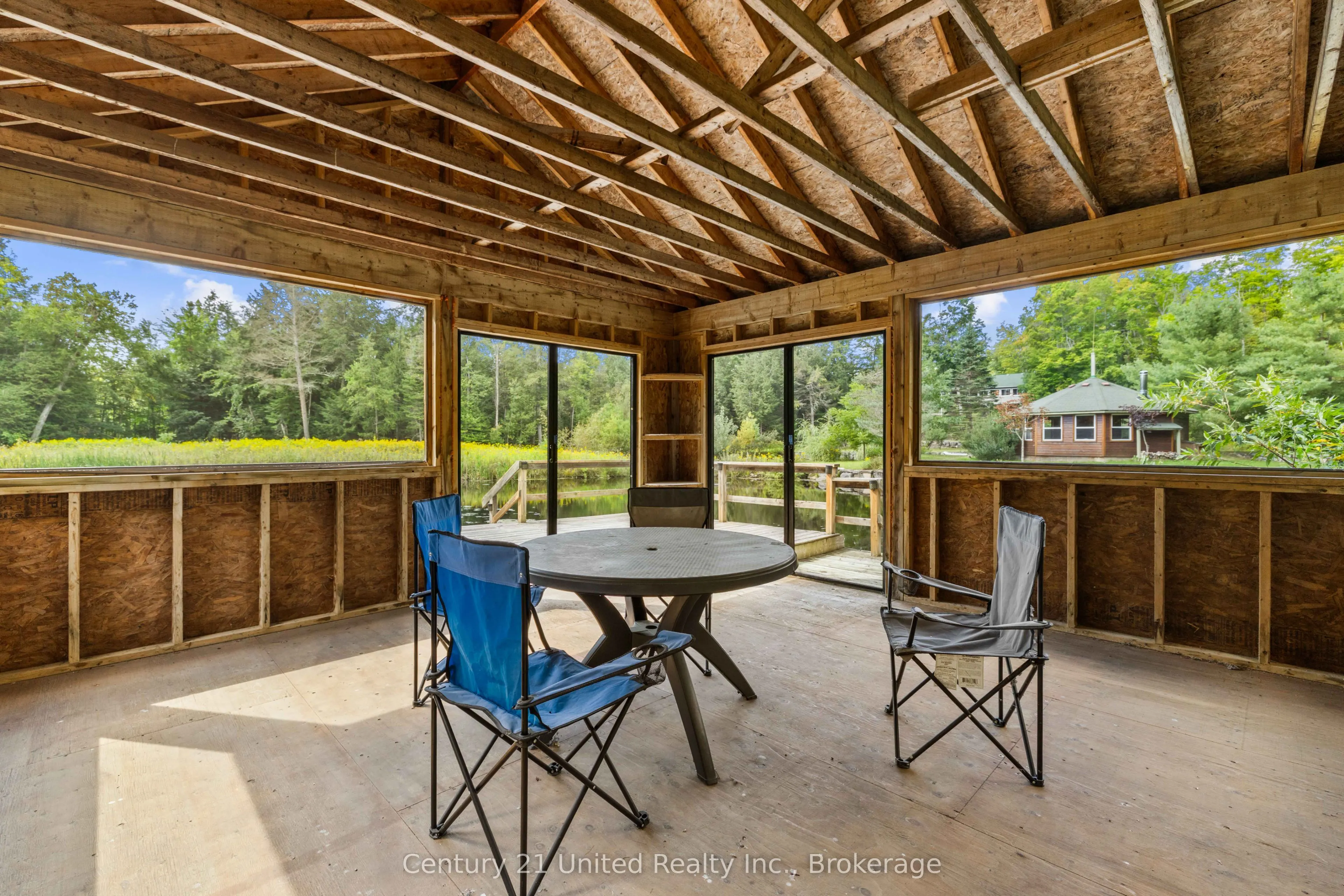79 Oakridge Road