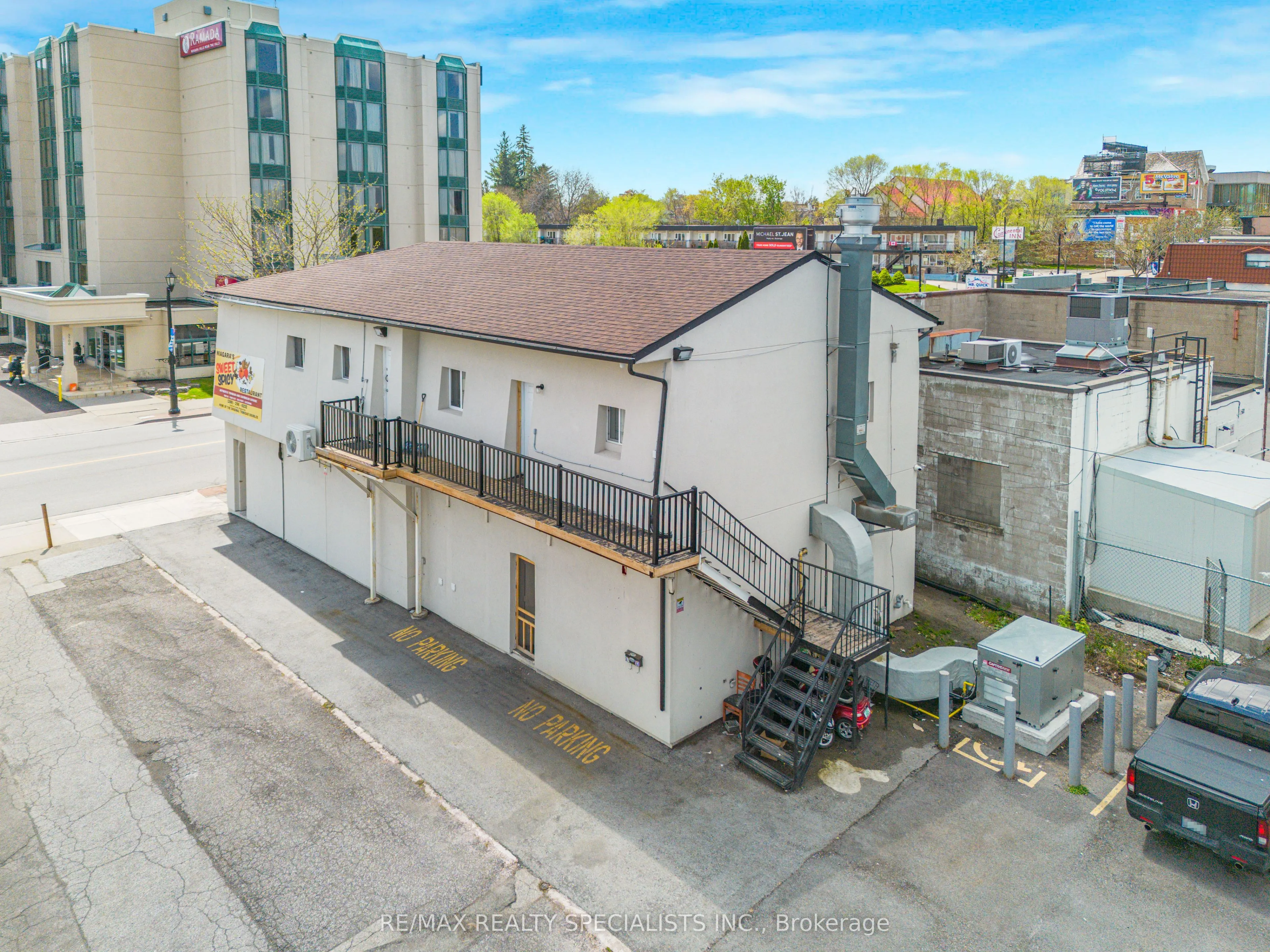 5703 Ferry Street