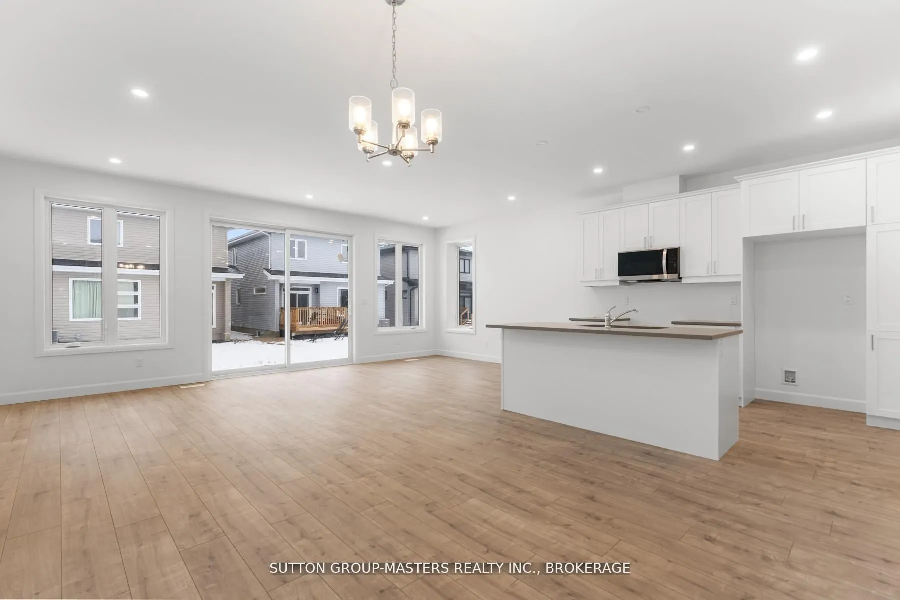 216 Superior Drive