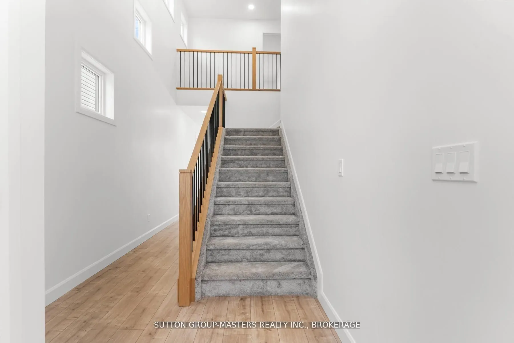 216 Superior Drive